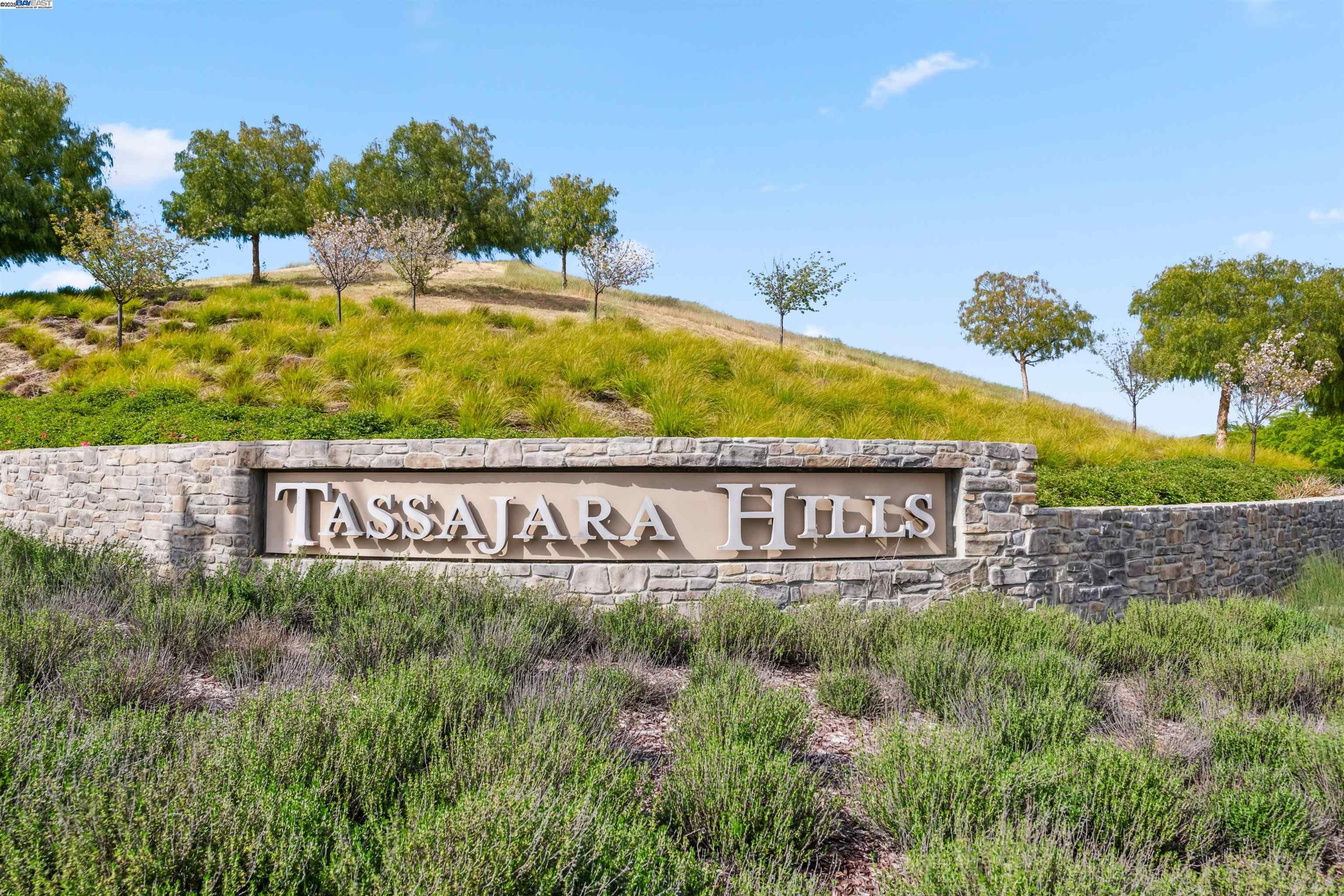 Detail Gallery Image 52 of 52 For 7152 Aubrey Way, Dublin,  CA 94568 - 5 Beds | 5/1 Baths