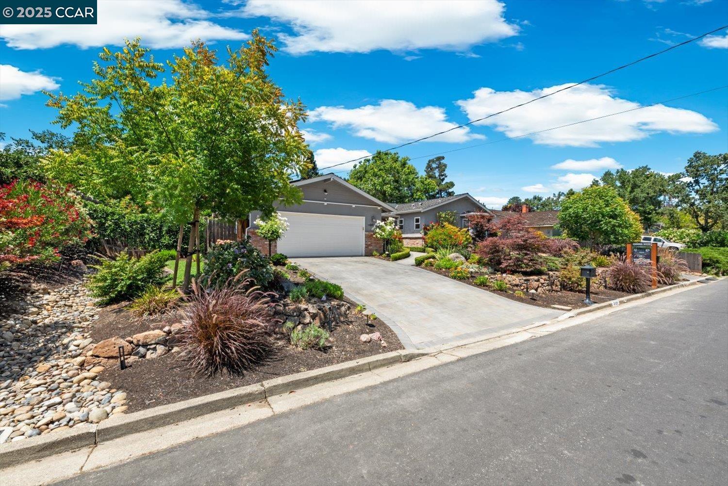 Detail Gallery Image 2 of 60 For 3121 Del Oceano Dr, Lafayette,  CA 94549 - 3 Beds | 2 Baths