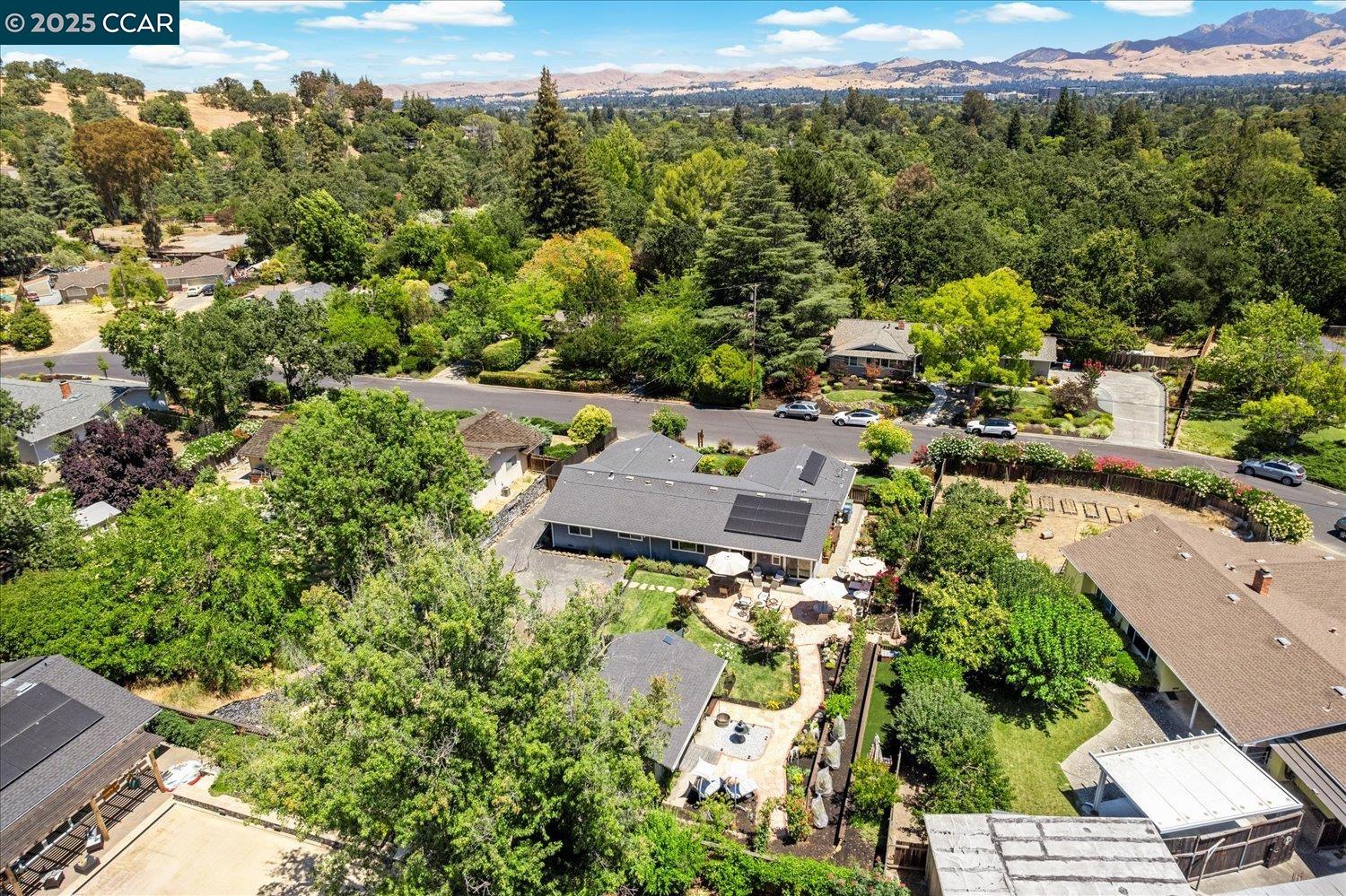 Detail Gallery Image 54 of 60 For 3121 Del Oceano Dr, Lafayette,  CA 94549 - 3 Beds | 2 Baths