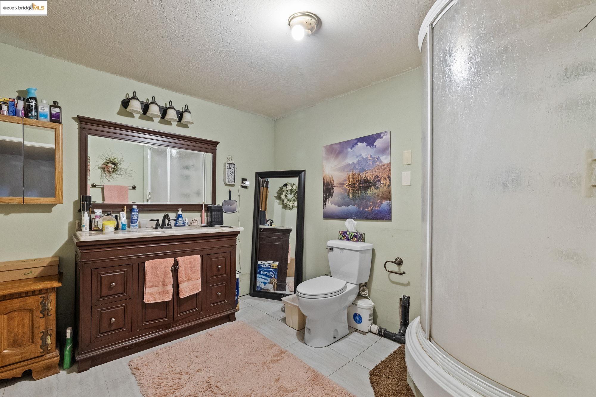 Detail Gallery Image 17 of 35 For 24214 N Oxbow Lane, Sonora,  CA 95370 - 3 Beds | 3 Baths