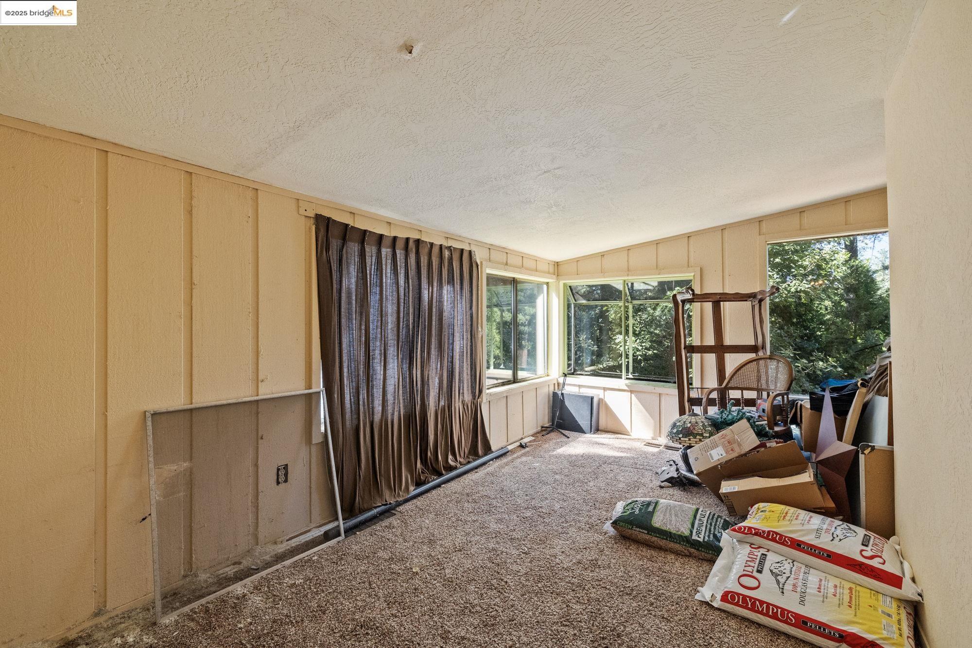 Detail Gallery Image 23 of 35 For 24214 N Oxbow Lane, Sonora,  CA 95370 - 3 Beds | 3 Baths