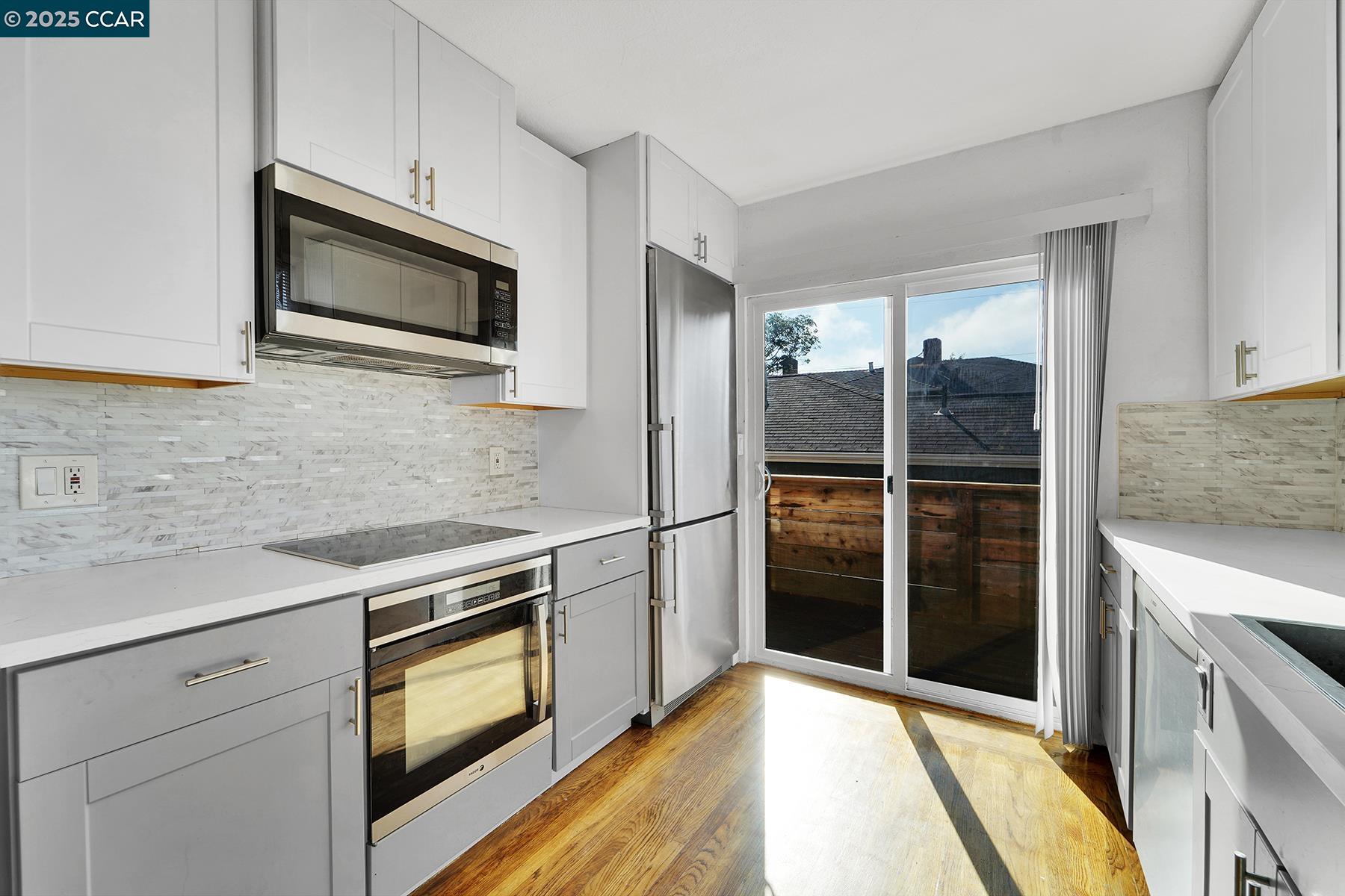 Detail Gallery Image 12 of 27 For 495 Key Blvd, Richmond,  CA 94805 - – Beds | – Baths