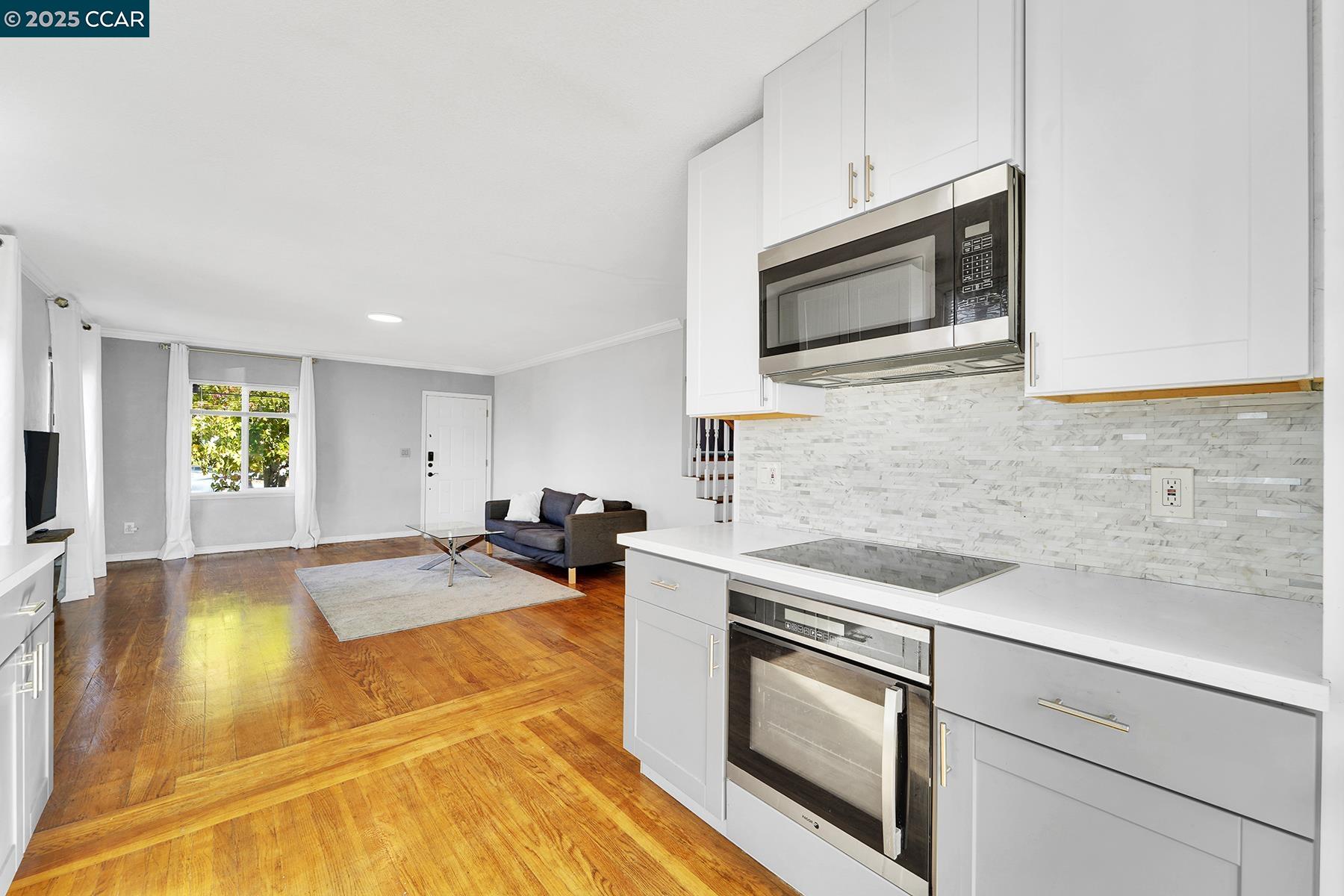 Detail Gallery Image 14 of 27 For 495 Key Blvd, Richmond,  CA 94805 - – Beds | – Baths
