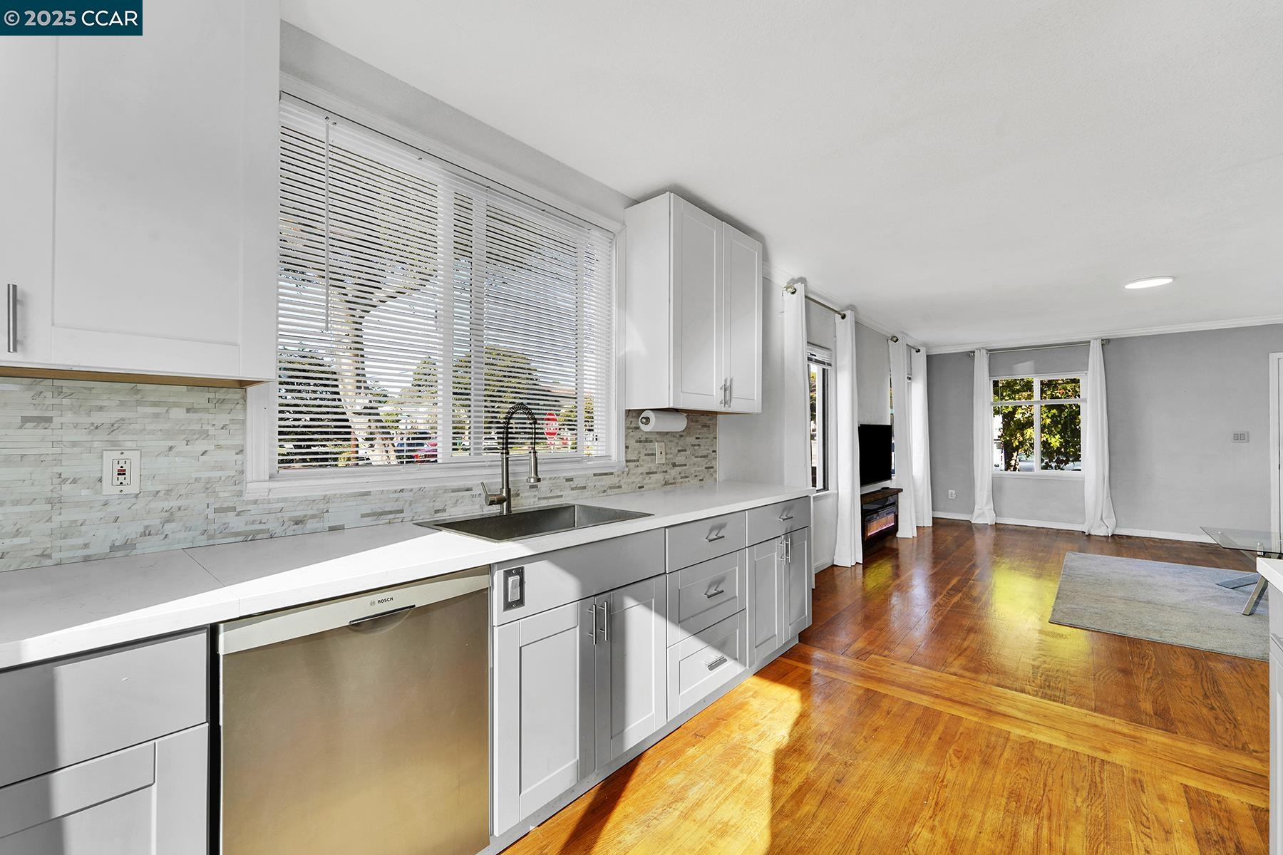 Detail Gallery Image 15 of 27 For 495 Key Blvd, Richmond,  CA 94805 - – Beds | – Baths