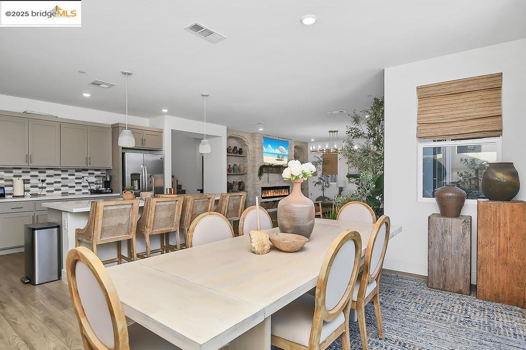 Detail Gallery Image 11 of 42 For 5153 Maniago Way, Antioch,  CA 94531 - 4 Beds | 3/1 Baths