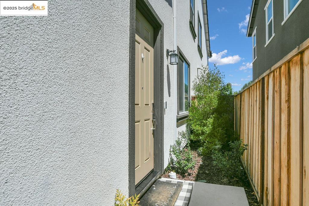 Detail Gallery Image 29 of 42 For 5153 Maniago Way, Antioch,  CA 94531 - 4 Beds | 3/1 Baths