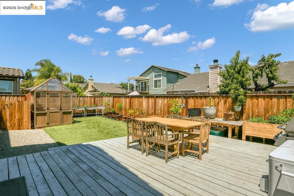 Detail Gallery Image 36 of 42 For 5153 Maniago Way, Antioch,  CA 94531 - 4 Beds | 3/1 Baths