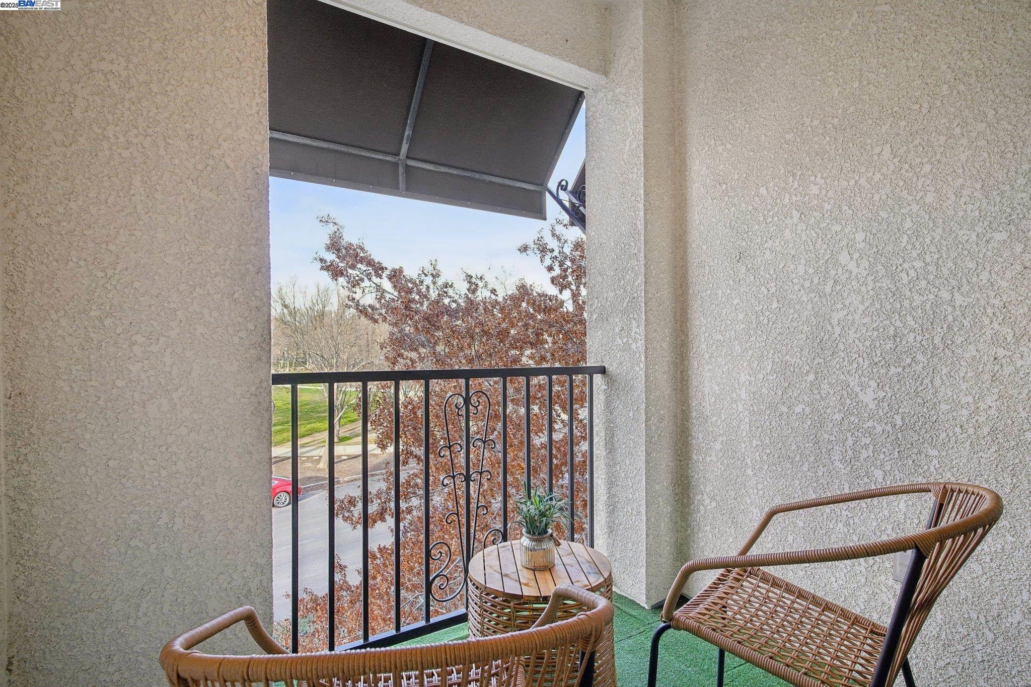 Detail Gallery Image 17 of 33 For 3240 Maguire Way #108,  Dublin,  CA 94568 - 2 Beds | 2/1 Baths