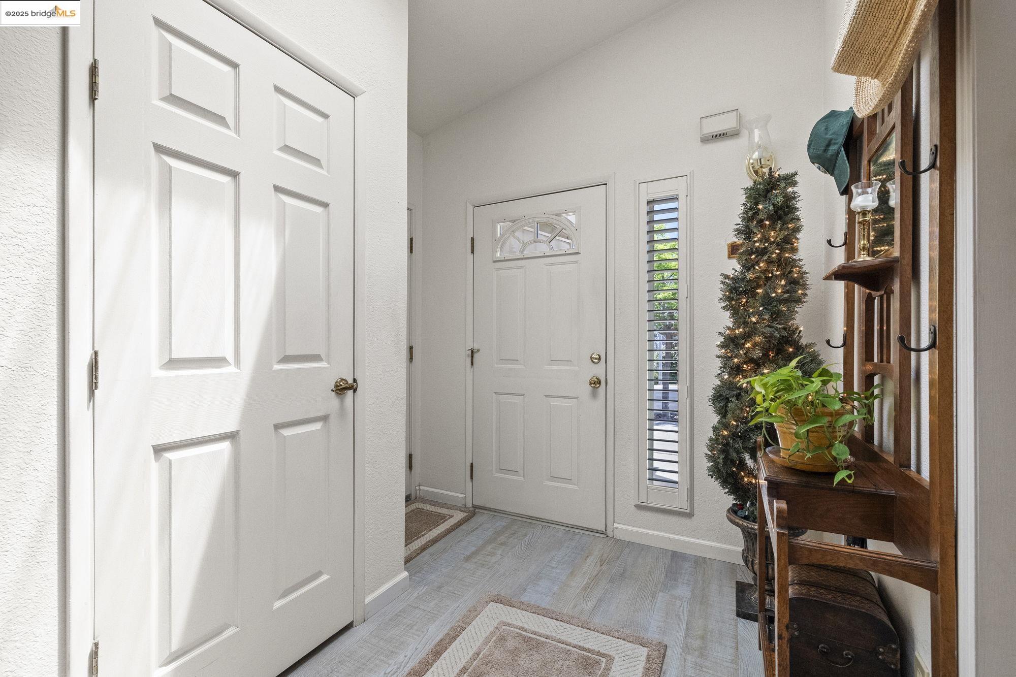 12700 Red Maple Cir SPC 15, Sonora, California 95370, 2 Bedrooms Bedrooms, 7 Rooms Rooms,2 BathroomsBathrooms,Manufactured In Park,For Sale,12700 Red Maple Cir SPC 15,41105295
