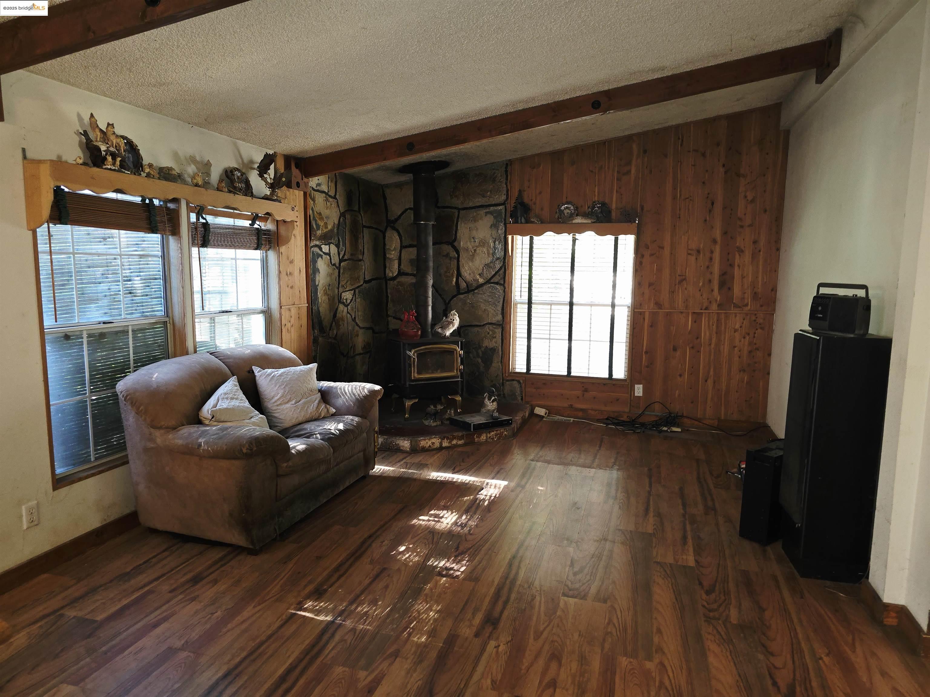 14405 Expedition Drive, Sonora, California 95370, 3 Bedrooms Bedrooms, 2 Rooms Rooms,2 BathroomsBathrooms,Residential,For Sale,14405 Expedition Drive,41105298
