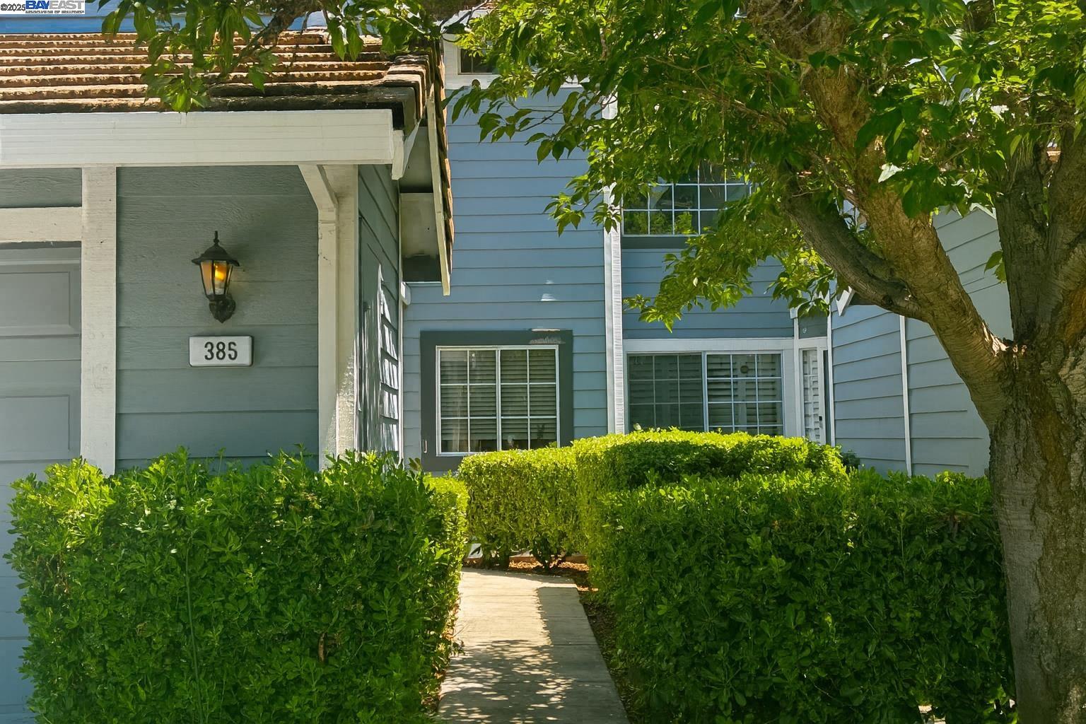 Photo #2: 41105299 Listing 