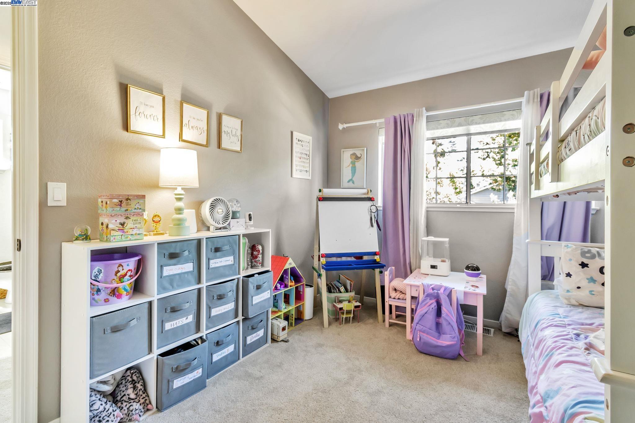 Detail Gallery Image 24 of 42 For 385 Kensington Cmn, Livermore,  CA 94551 - 3 Beds | 2/1 Baths