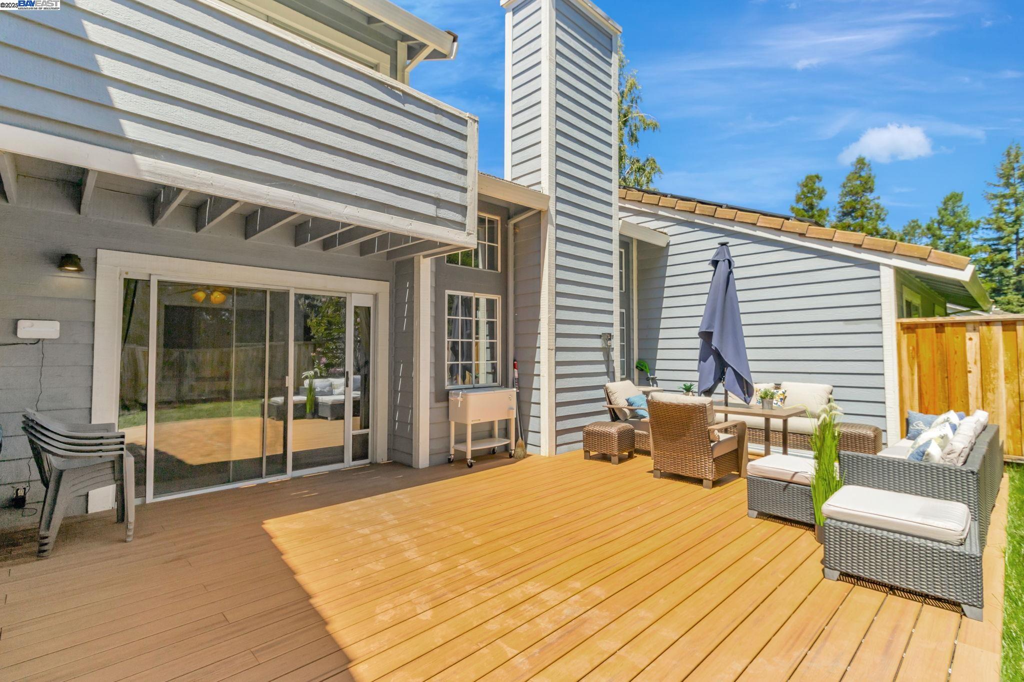 Detail Gallery Image 28 of 42 For 385 Kensington Cmn, Livermore,  CA 94551 - 3 Beds | 2/1 Baths