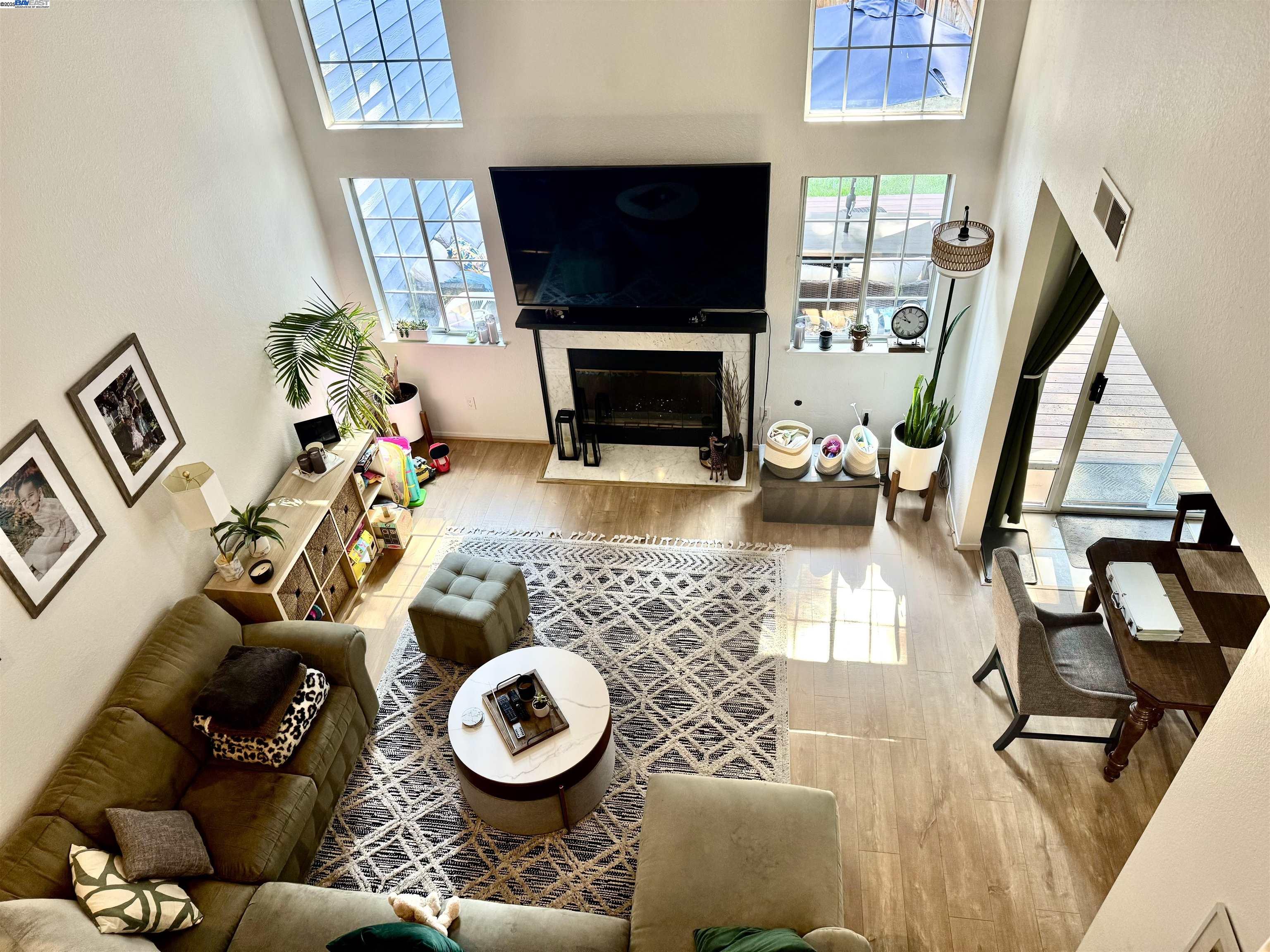 Photo #5: 41105299 Listing 