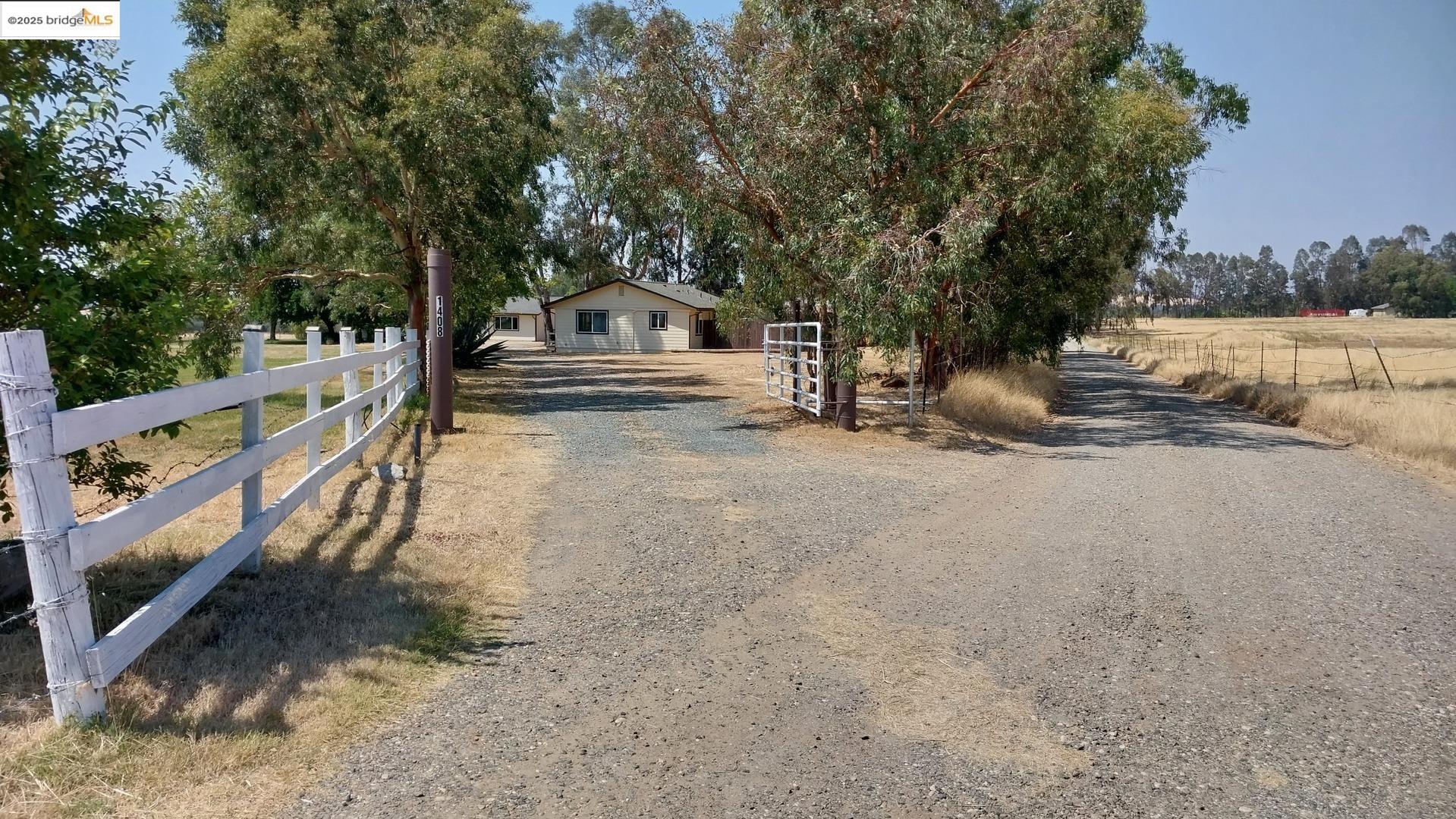1408 Riosa RD, Lincoln, California 95648, ,Residential Income,For Sale,1408 Riosa RD,41105300