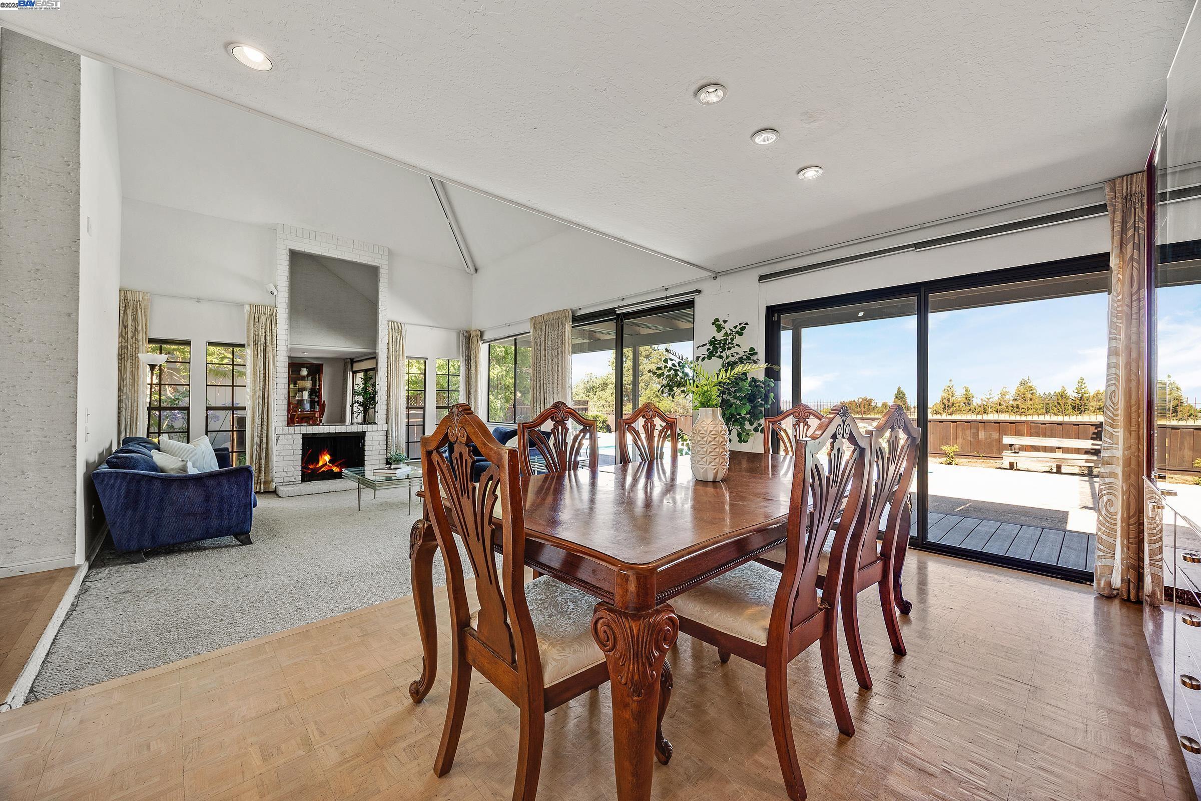 48 Tennis Club Dr, Danville, California 94506, 3 Bedrooms Bedrooms, 9 Rooms Rooms,2 BathroomsBathrooms,Residential,For Sale,48 Tennis Club Dr,41105302