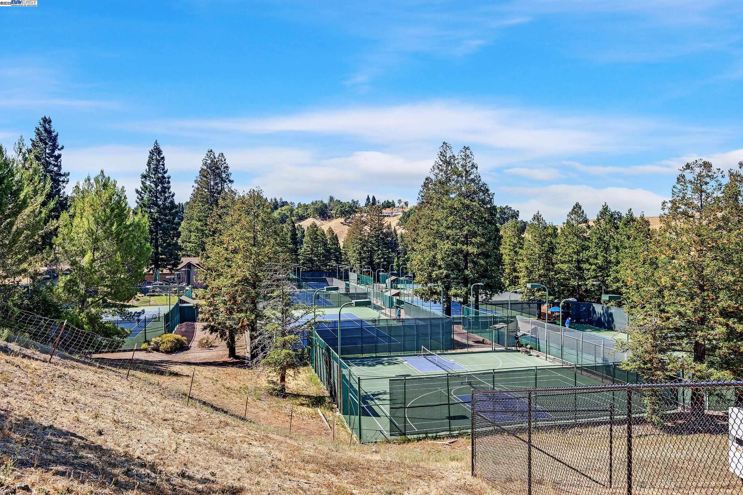48 Tennis Club Dr, Danville, California 94506, 3 Bedrooms Bedrooms, 9 Rooms Rooms,2 BathroomsBathrooms,Residential,For Sale,48 Tennis Club Dr,41105302