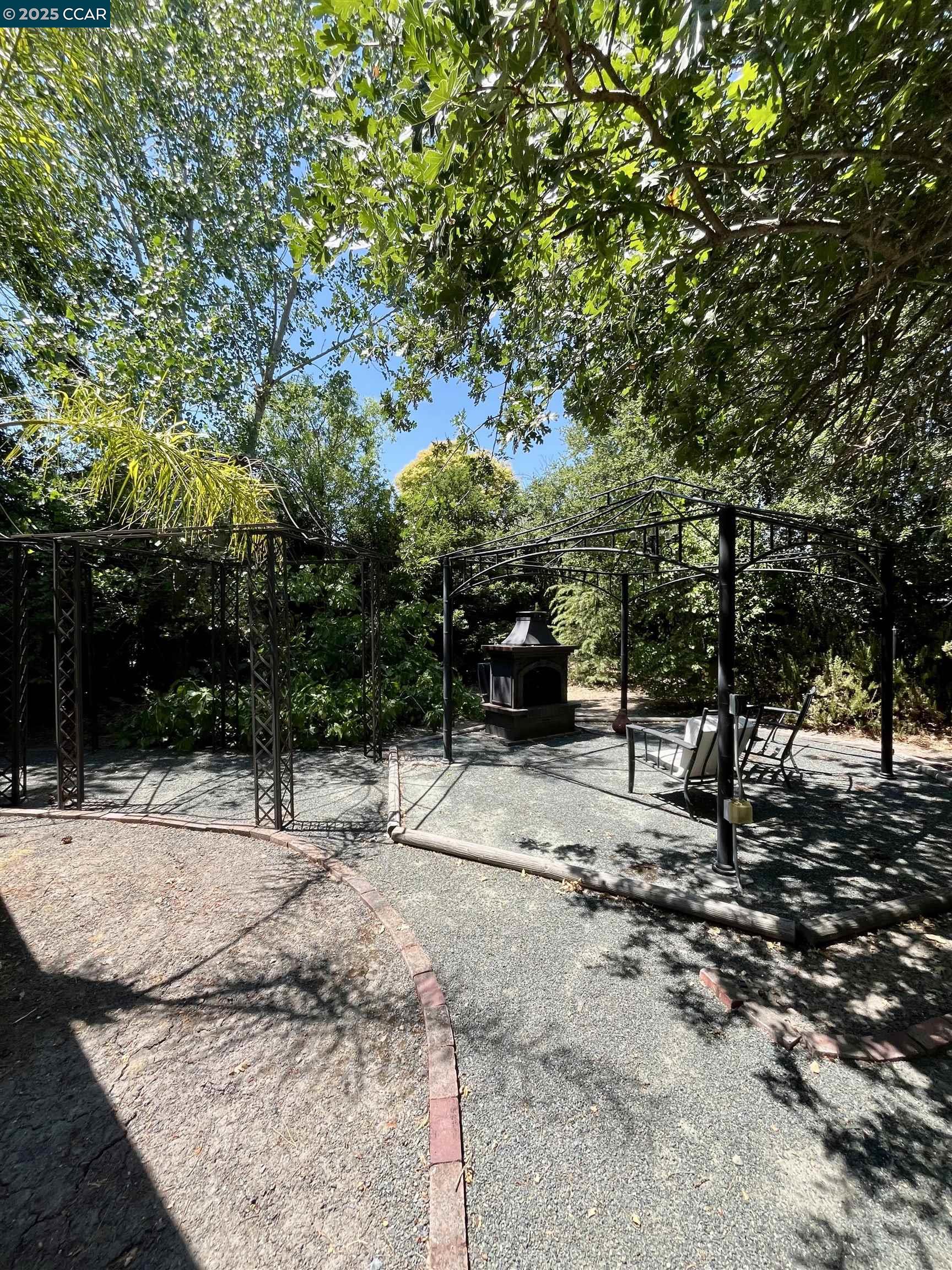 188 Pioneer Ave, Walnut Creek, California 94597, 1 Bedroom Bedrooms, 4 Rooms Rooms,1 BathroomBathrooms,Residential Lease,For Rent,188 Pioneer Ave,41105304