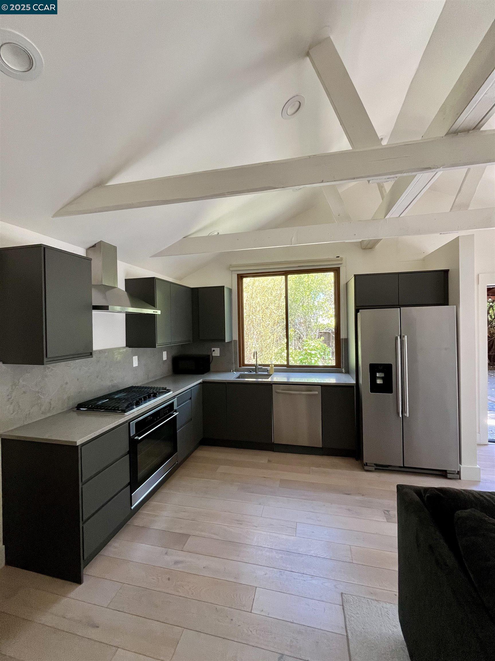 188 Pioneer Ave, Walnut Creek, California 94597, 1 Bedroom Bedrooms, 4 Rooms Rooms,1 BathroomBathrooms,Residential Lease,For Rent,188 Pioneer Ave,41105304