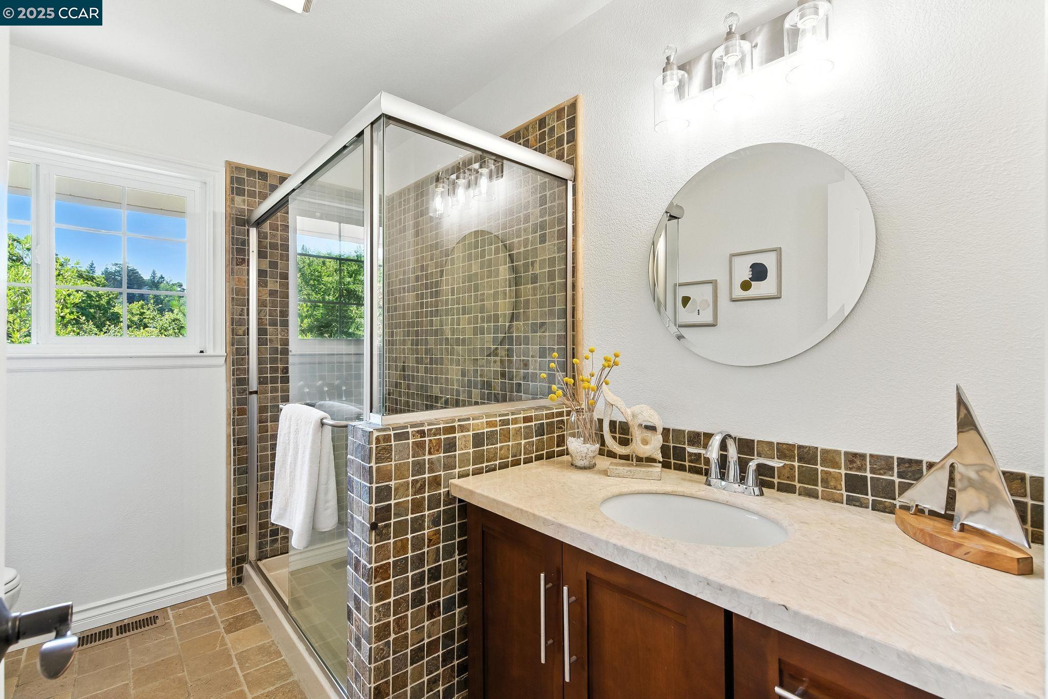 122 Stein Way, Orinda, California 94563, 3 Bedrooms Bedrooms, 6 Rooms Rooms,3 BathroomsBathrooms,Residential,For Sale,122 Stein Way,41105305