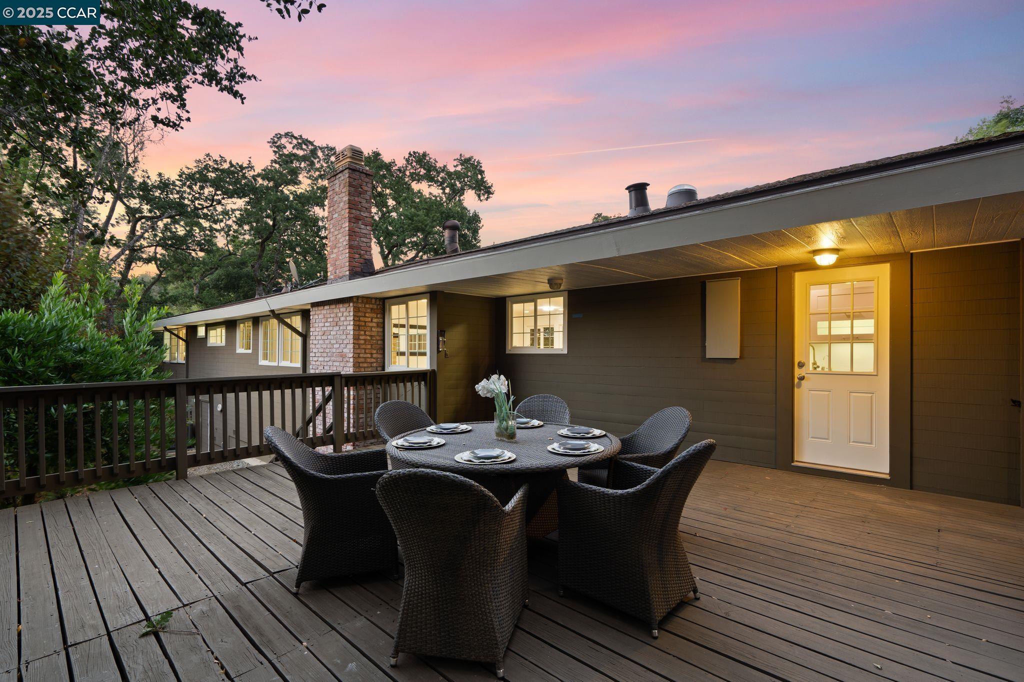 122 Stein Way, Orinda, California 94563, 3 Bedrooms Bedrooms, 6 Rooms Rooms,3 BathroomsBathrooms,Residential,For Sale,122 Stein Way,41105305