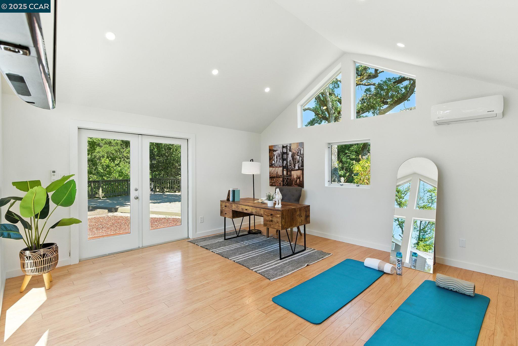 122 Stein Way, Orinda, California 94563, 3 Bedrooms Bedrooms, 6 Rooms Rooms,3 BathroomsBathrooms,Residential,For Sale,122 Stein Way,41105305