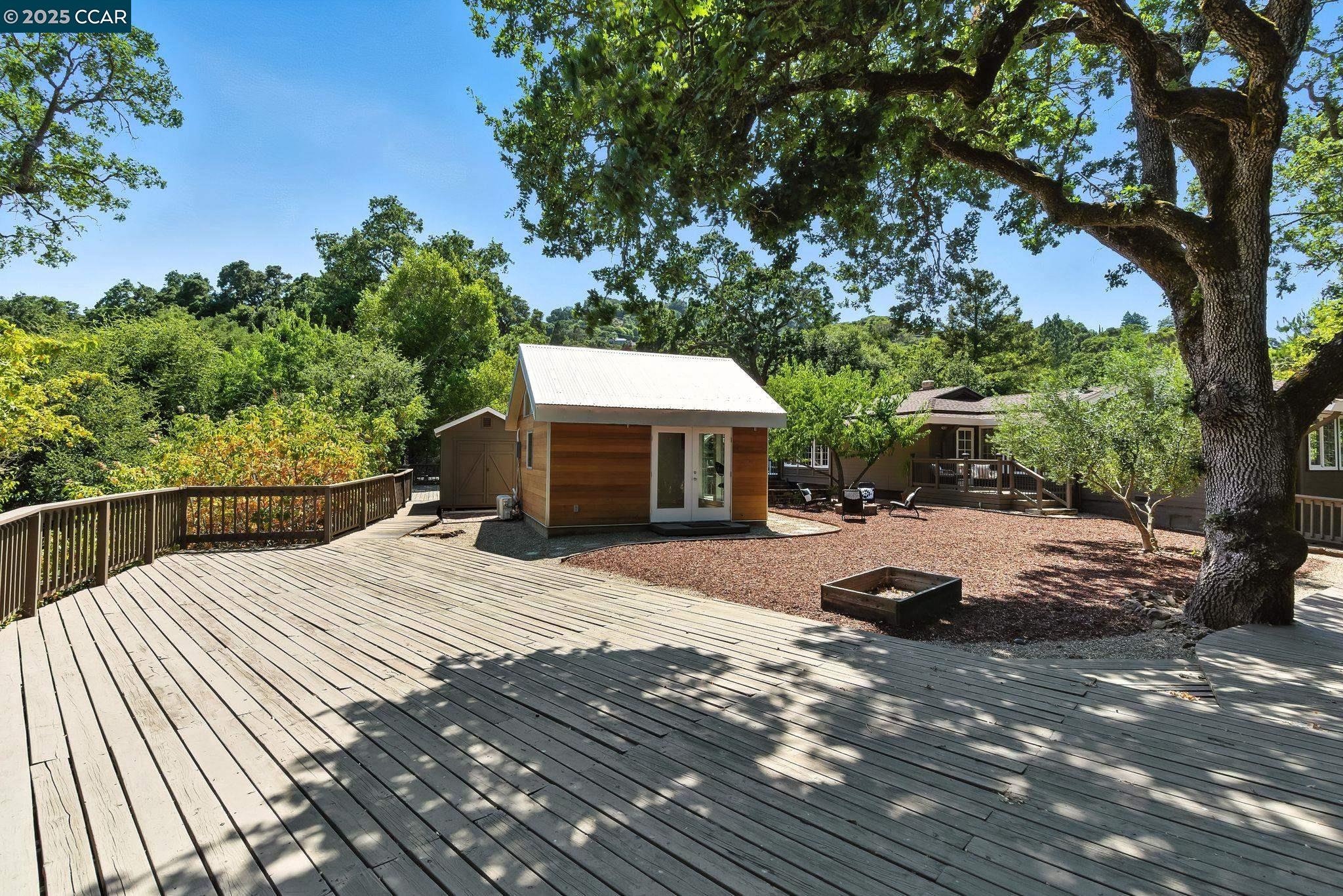 122 Stein Way, Orinda, California 94563, 3 Bedrooms Bedrooms, 6 Rooms Rooms,3 BathroomsBathrooms,Residential,For Sale,122 Stein Way,41105305