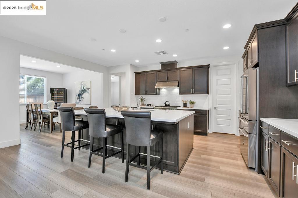 Detail Gallery Image 15 of 44 For 1051 Nighthawk Way, Brentwood,  CA 94513 - 5 Beds | 4/1 Baths