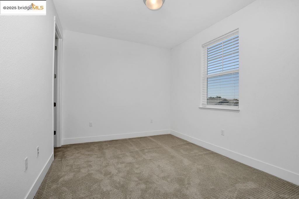 Detail Gallery Image 29 of 44 For 1051 Nighthawk Way, Brentwood,  CA 94513 - 5 Beds | 4/1 Baths