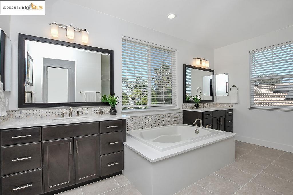 Detail Gallery Image 36 of 44 For 1051 Nighthawk Way, Brentwood,  CA 94513 - 5 Beds | 4/1 Baths