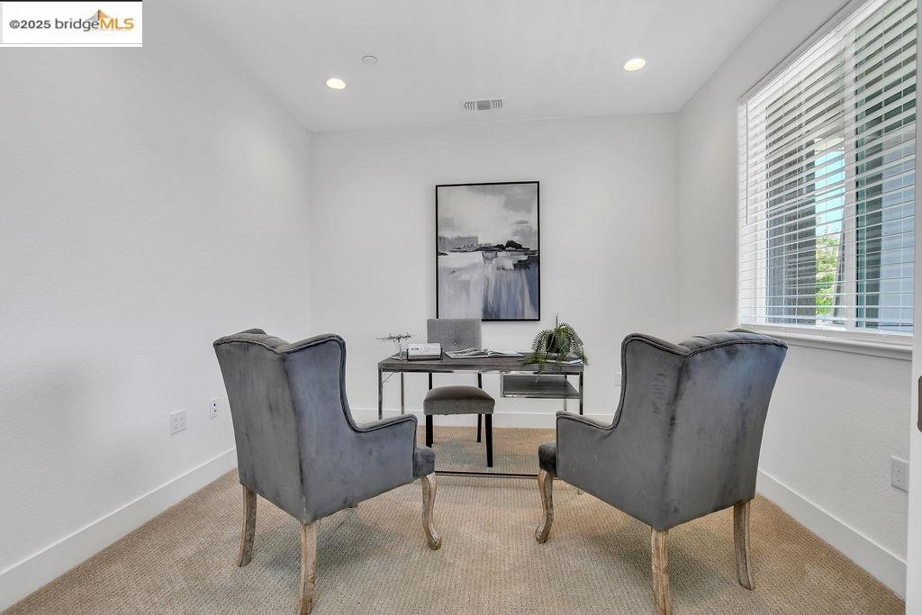 Detail Gallery Image 9 of 44 For 1051 Nighthawk Way, Brentwood,  CA 94513 - 5 Beds | 4/1 Baths