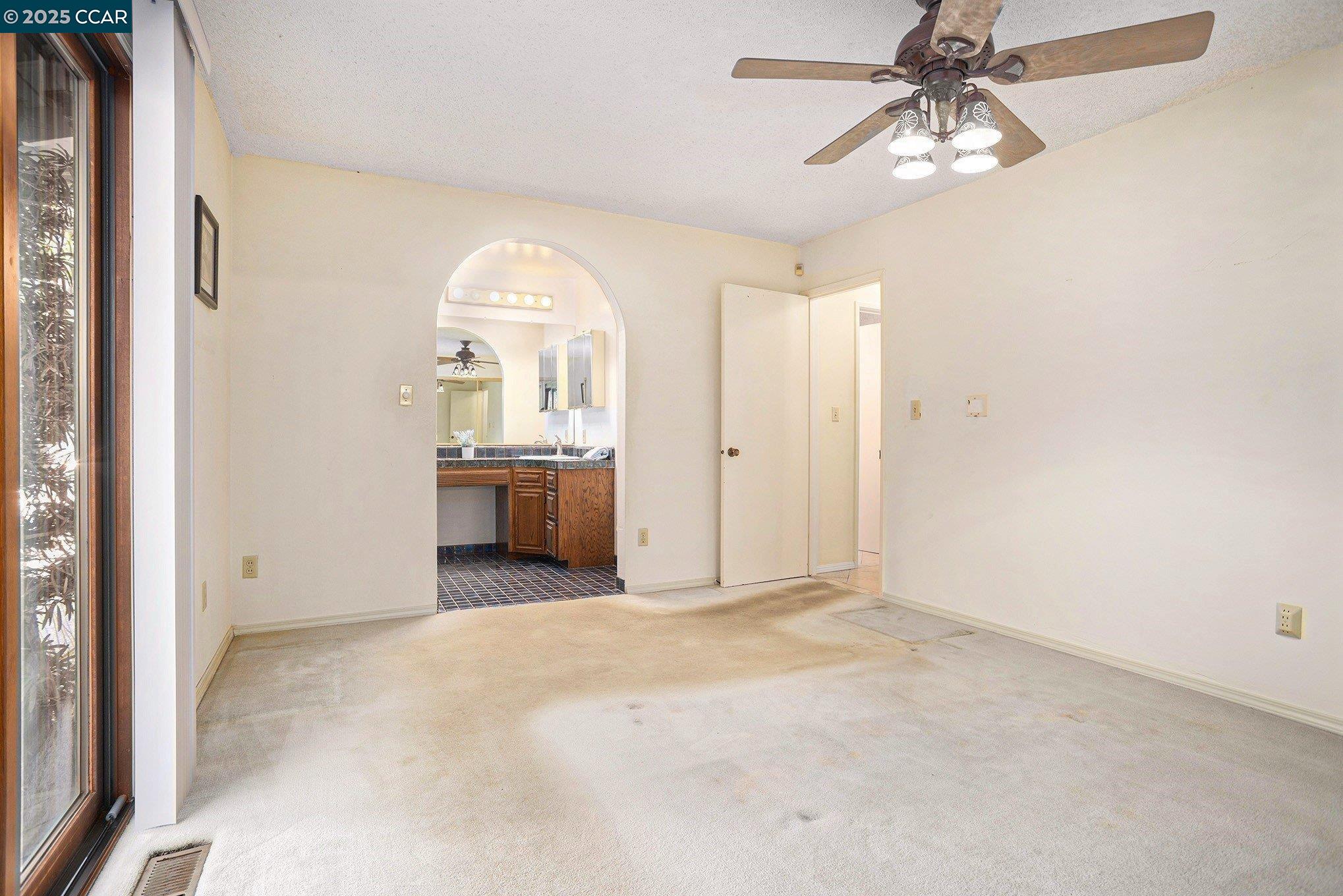 3323 Diablo Cir, Pinole, California 94564, 3 Bedrooms Bedrooms, 8 Rooms Rooms,2 BathroomsBathrooms,Residential,For Sale,3323 Diablo Cir,41105310