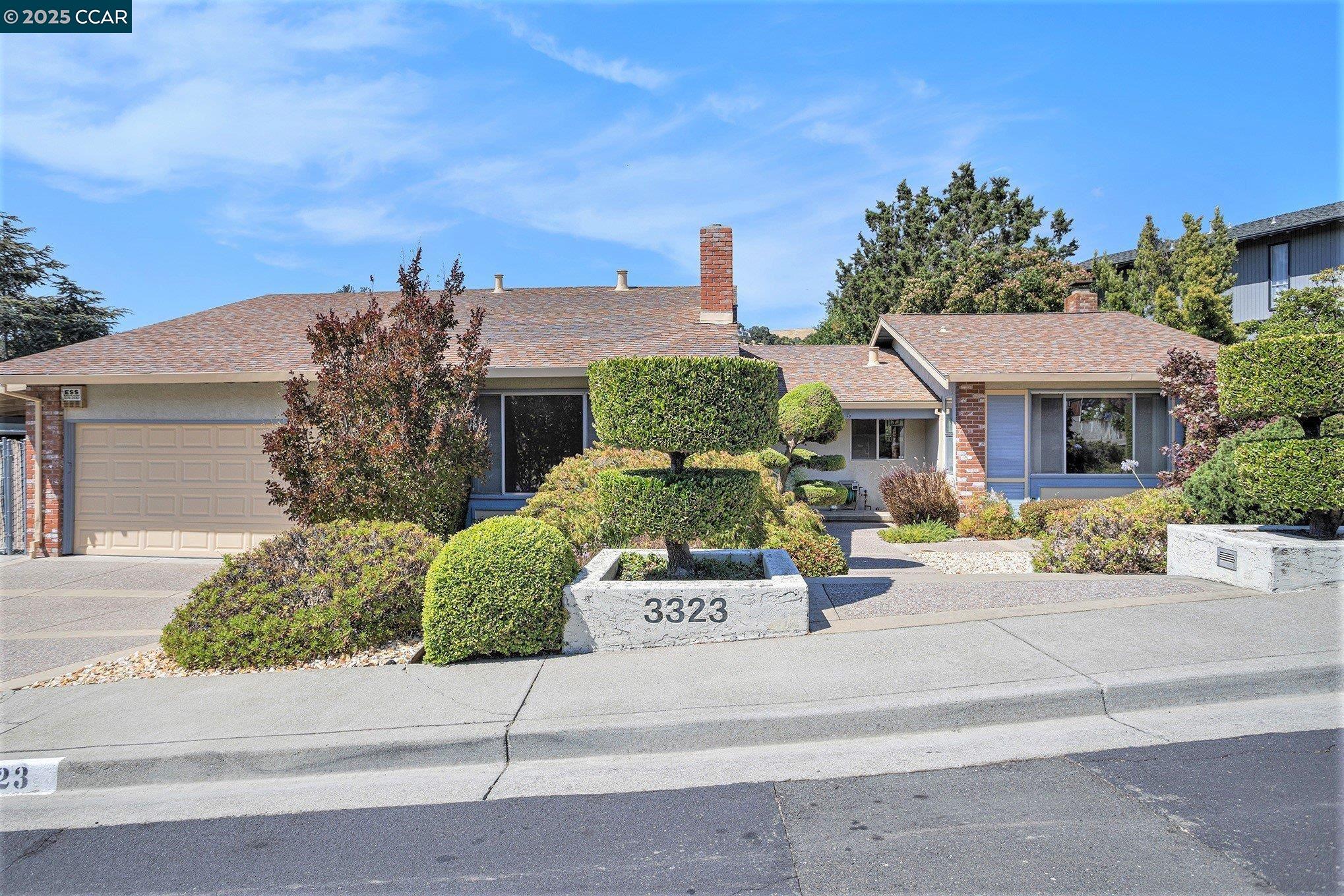 3323 Diablo Cir, Pinole, California 94564, 3 Bedrooms Bedrooms, 8 Rooms Rooms,2 BathroomsBathrooms,Residential,For Sale,3323 Diablo Cir,41105310