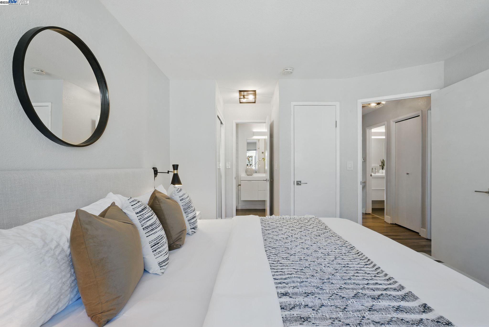 Detail Gallery Image 18 of 39 For 1246 Coyote Creek Pl, San Jose,  CA 95116 - 2 Beds | 2 Baths