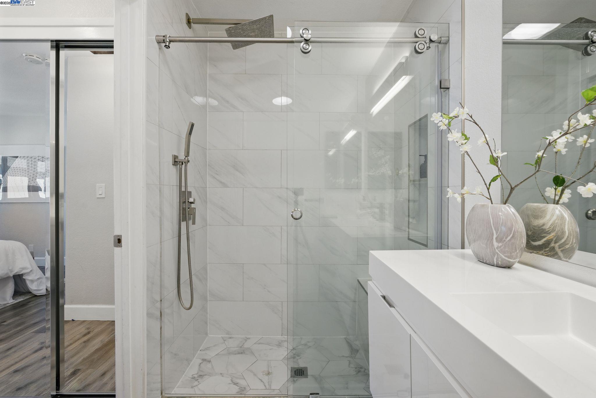 Detail Gallery Image 20 of 39 For 1246 Coyote Creek Pl, San Jose,  CA 95116 - 2 Beds | 2 Baths