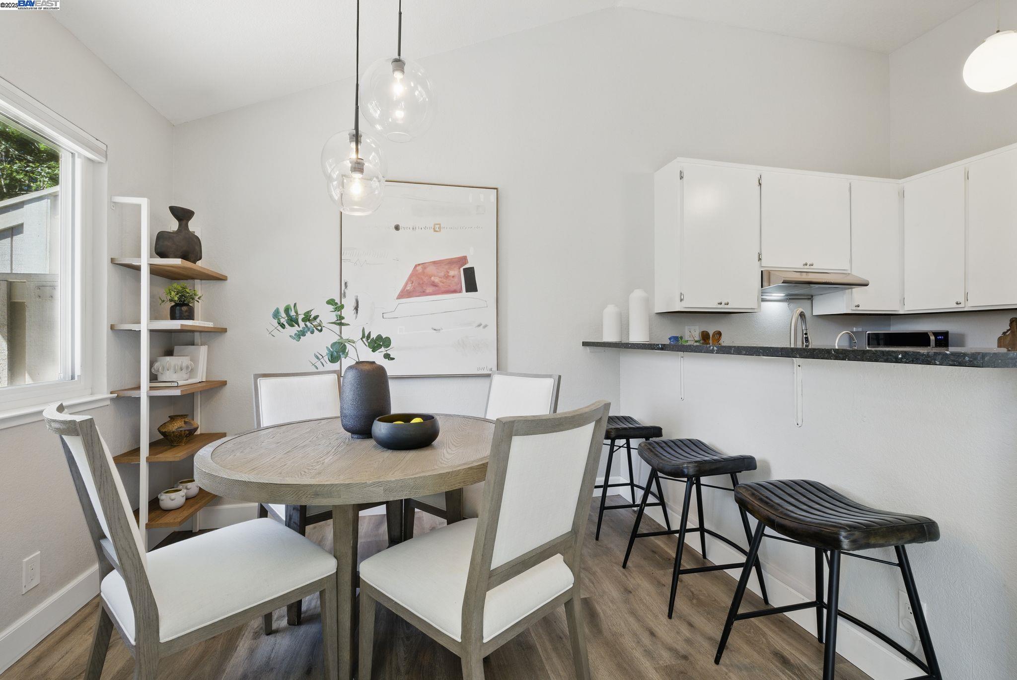 Detail Gallery Image 21 of 39 For 1246 Coyote Creek Pl, San Jose,  CA 95116 - 2 Beds | 2 Baths
