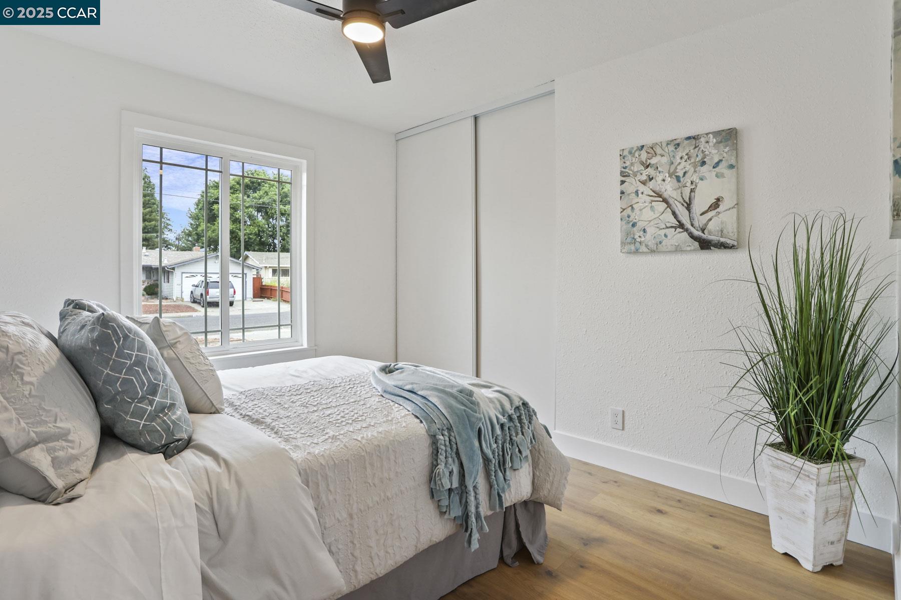 Detail Gallery Image 18 of 32 For 7833 Santa Barbara Drive, Rohnert Park,  CA 94928-4083 - 4 Beds | 2 Baths