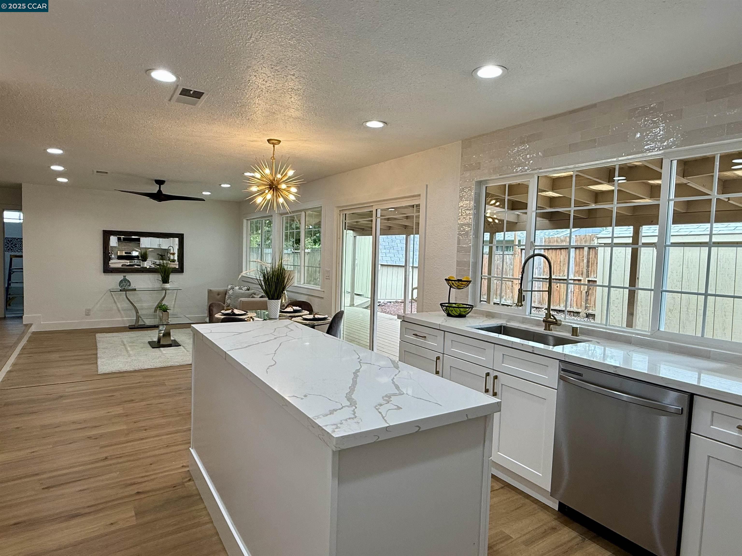7833 Santa Barbara Drive, Rohnert Park, California 94928, 4 Bedrooms Bedrooms, 6 Rooms Rooms,2 BathroomsBathrooms,Residential,For Sale,7833 Santa Barbara Drive,41105316