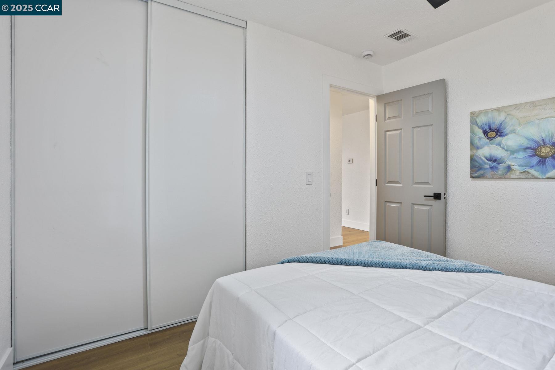 Detail Gallery Image 21 of 32 For 7833 Santa Barbara Drive, Rohnert Park,  CA 94928-4083 - 4 Beds | 2 Baths