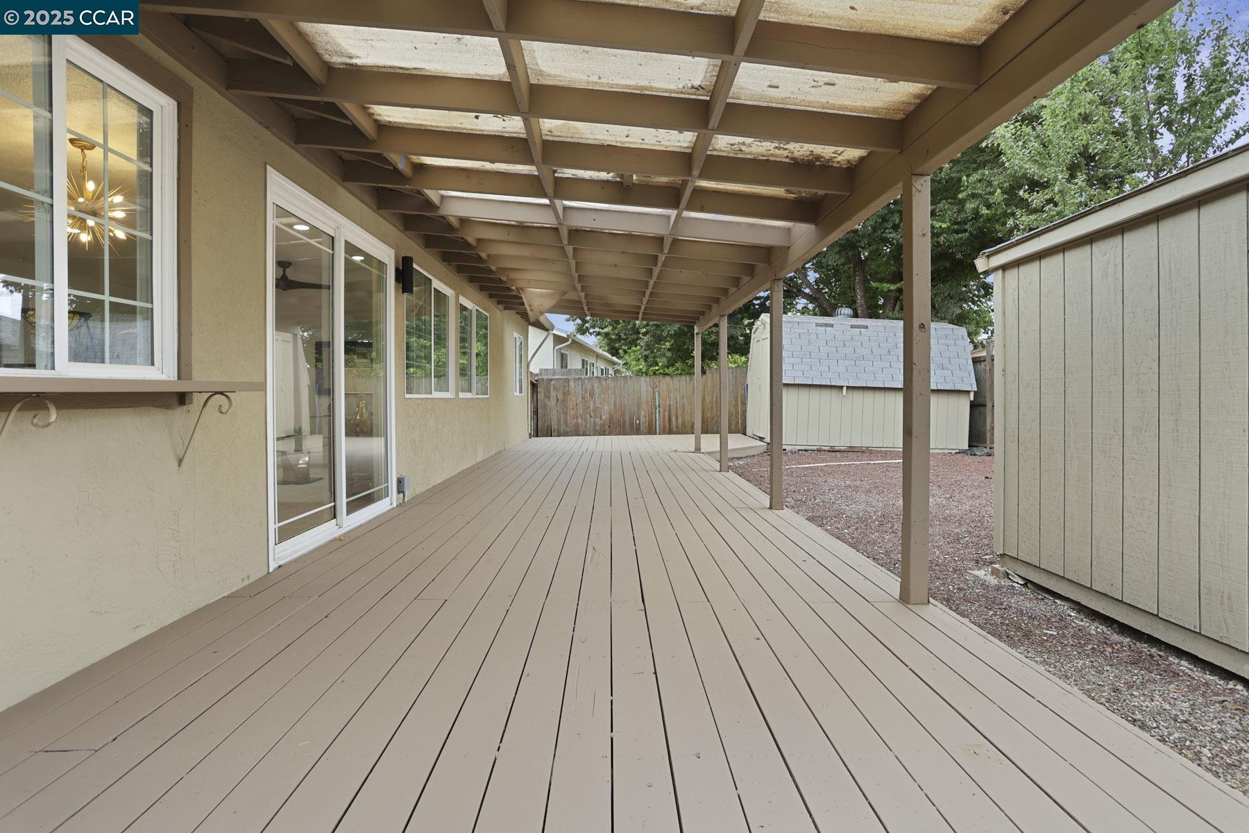 Detail Gallery Image 31 of 32 For 7833 Santa Barbara Drive, Rohnert Park,  CA 94928-4083 - 4 Beds | 2 Baths
