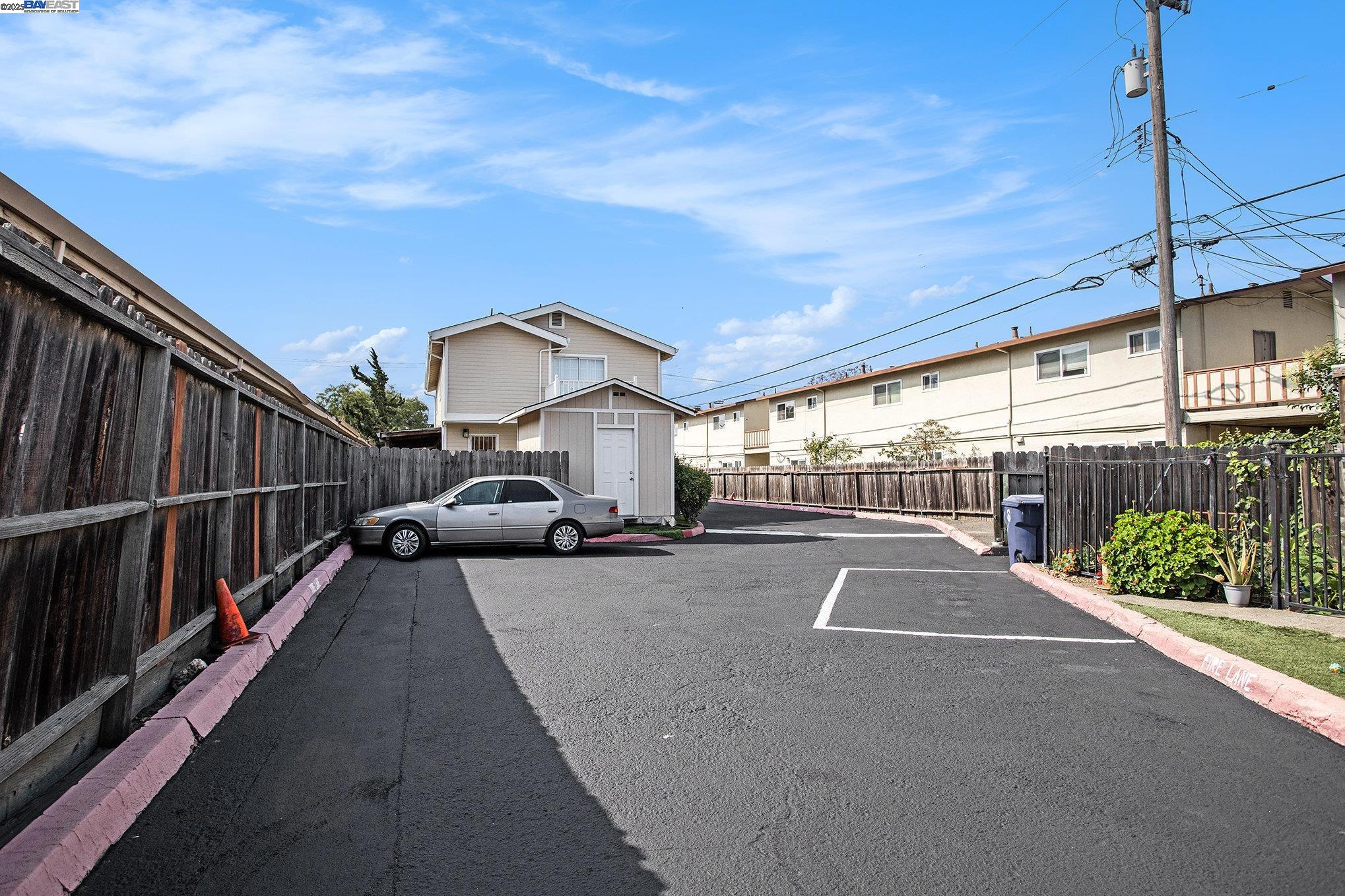 204 Sunset Blvd, Hayward, California 94541, ,Commercial Sale,For Sale,204 Sunset Blvd,41105319