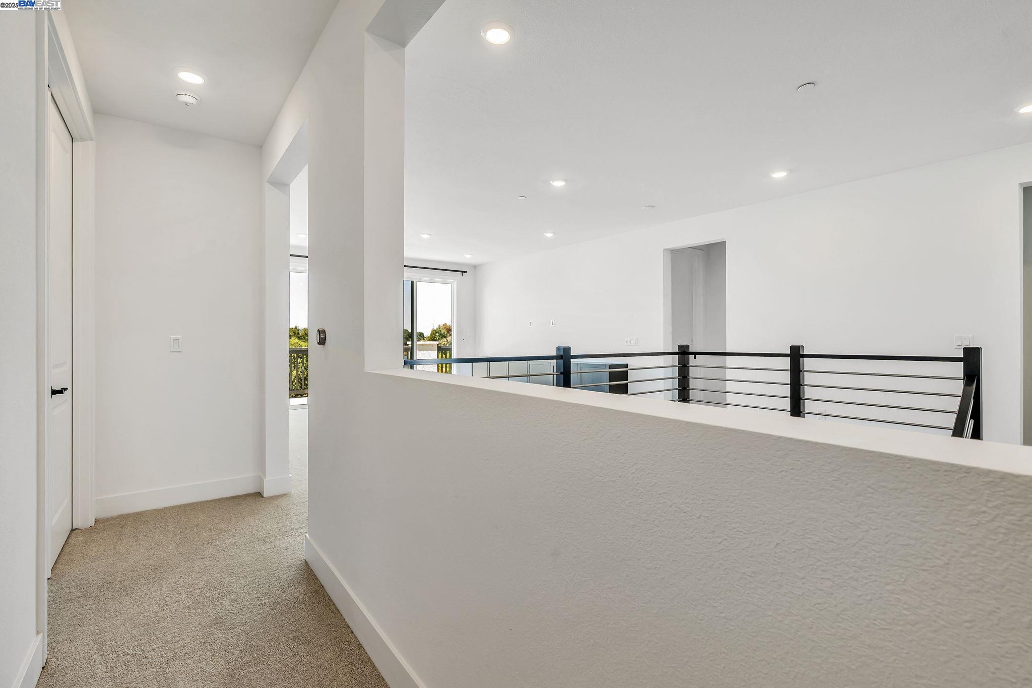 Detail Gallery Image 15 of 60 For 665 River Bend Dr, Lathrop,  CA 95330 - 6 Beds | 6/1 Baths