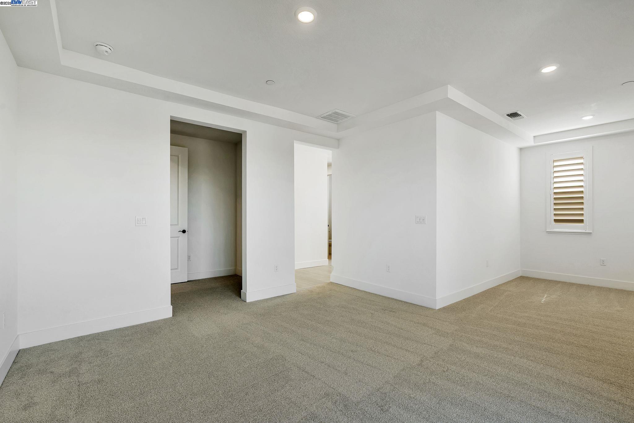 Detail Gallery Image 23 of 60 For 665 River Bend Dr, Lathrop,  CA 95330 - 6 Beds | 6/1 Baths