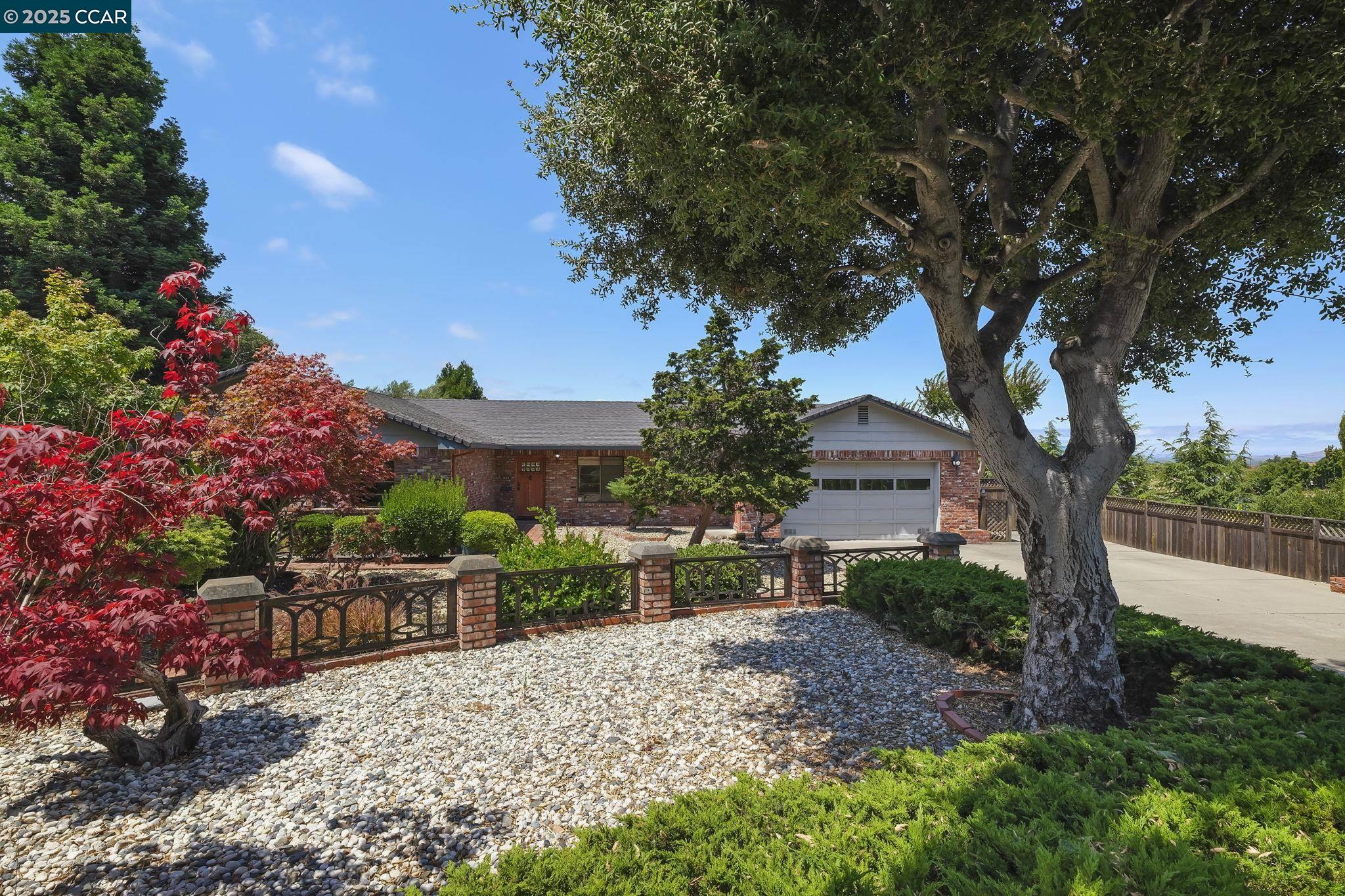 Detail Gallery Image 1 of 1 For 801 Laurel Ct, Rodeo,  CA 94572 - 4 Beds | 3 Baths