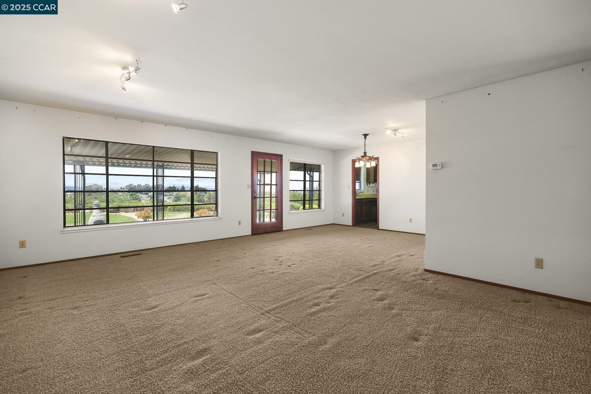 801 Laurel Ct, Rodeo, California 94572, 4 Bedrooms Bedrooms, 9 Rooms Rooms,3 BathroomsBathrooms,Residential,For Sale,801 Laurel Ct,41105326
