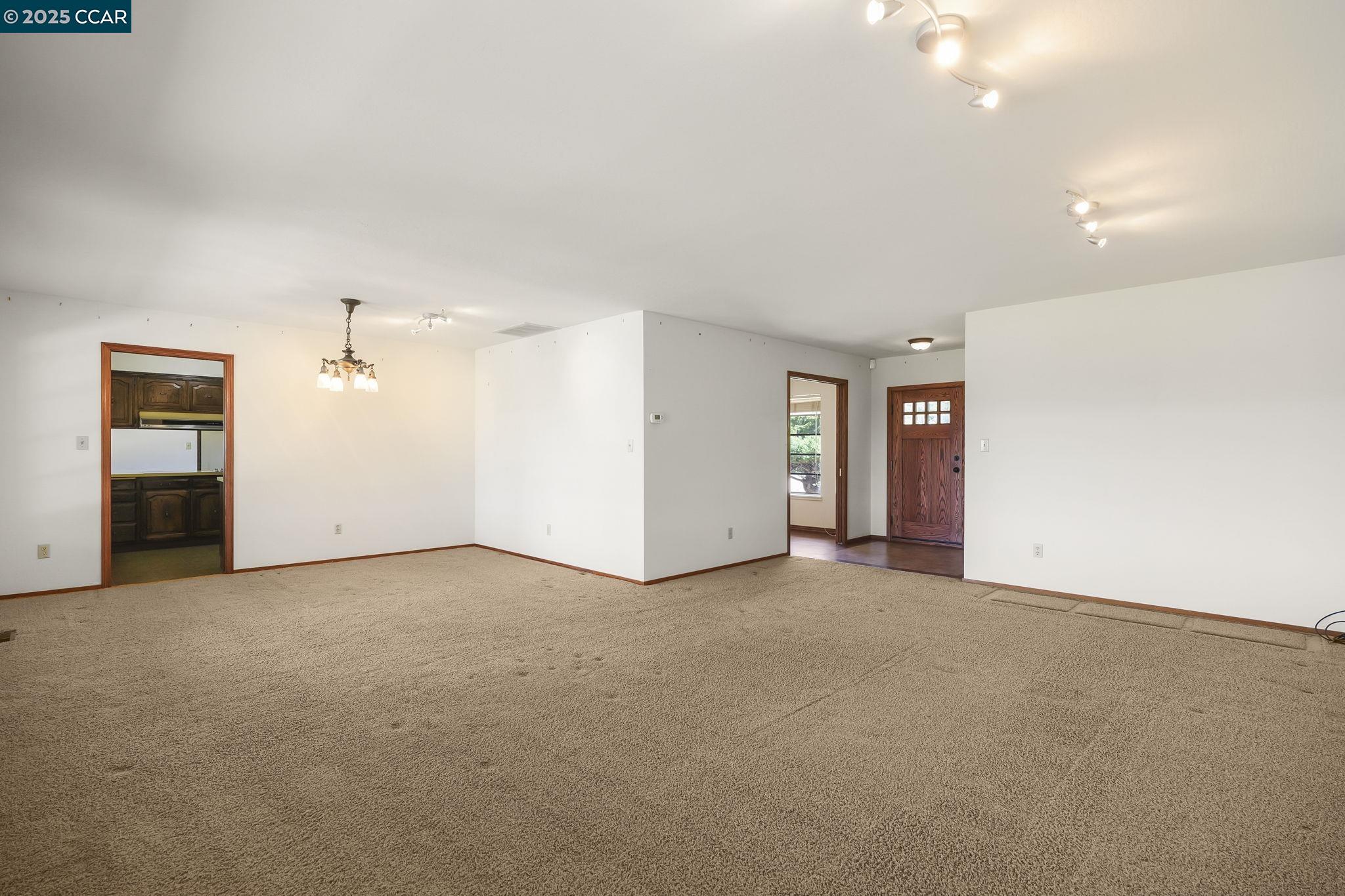 801 Laurel Ct, Rodeo, California 94572, 4 Bedrooms Bedrooms, 9 Rooms Rooms,3 BathroomsBathrooms,Residential,For Sale,801 Laurel Ct,41105326