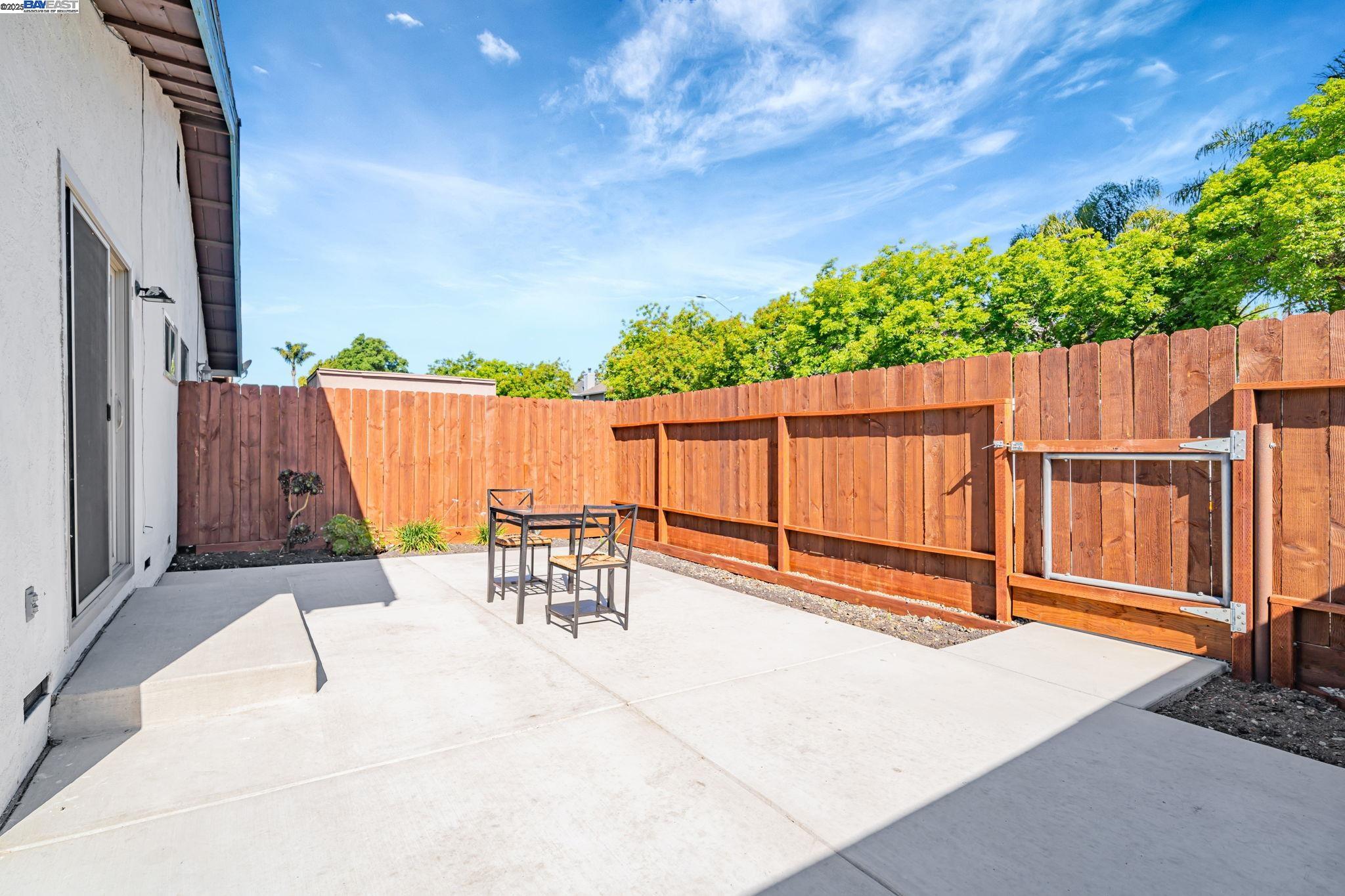 8629 Beverly Lane, Dublin, California 94568, ,Residential Income,For Sale,8629 Beverly Lane,41105328