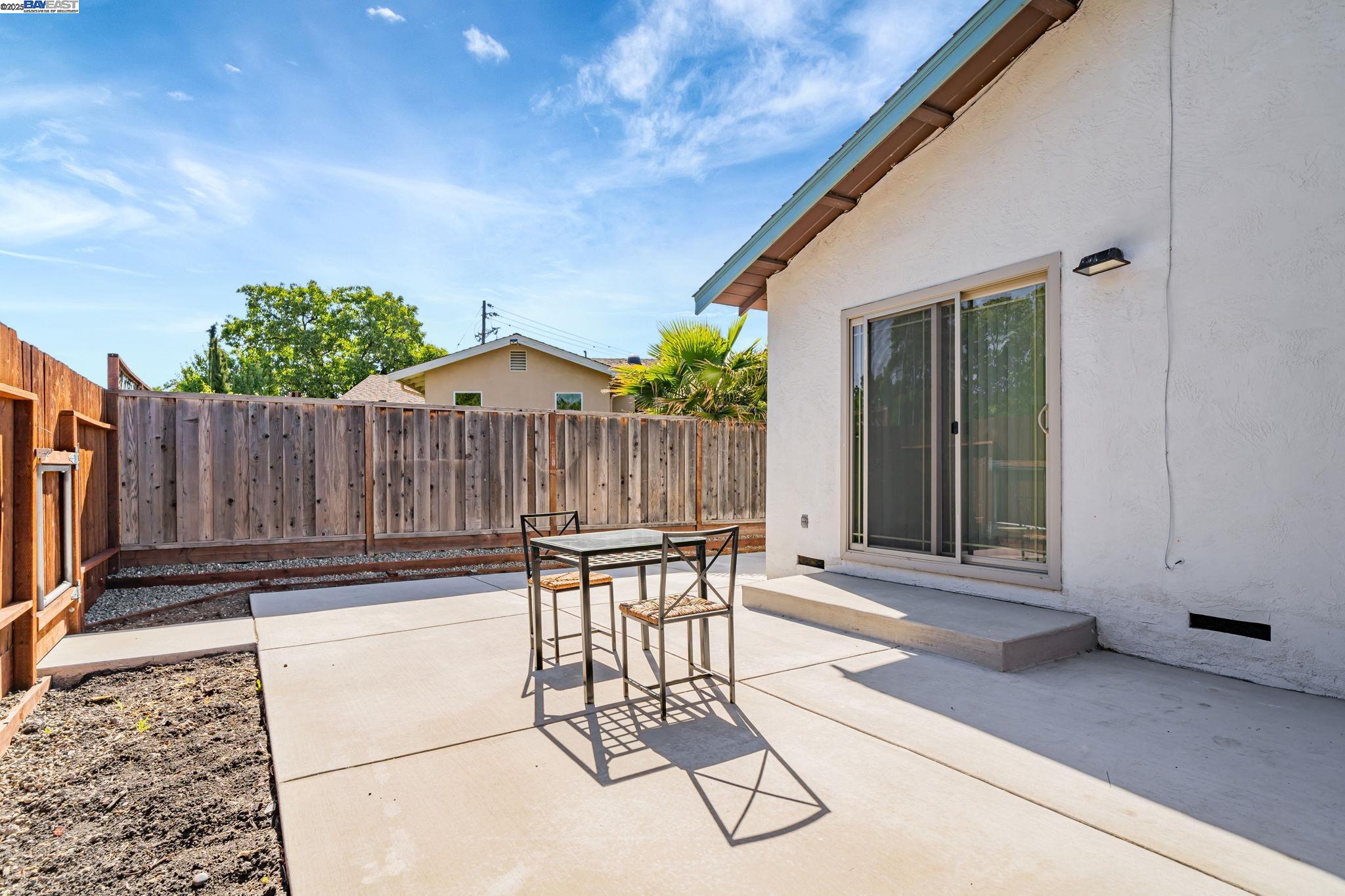 8629 Beverly Lane, Dublin, California 94568, ,Residential Income,For Sale,8629 Beverly Lane,41105328