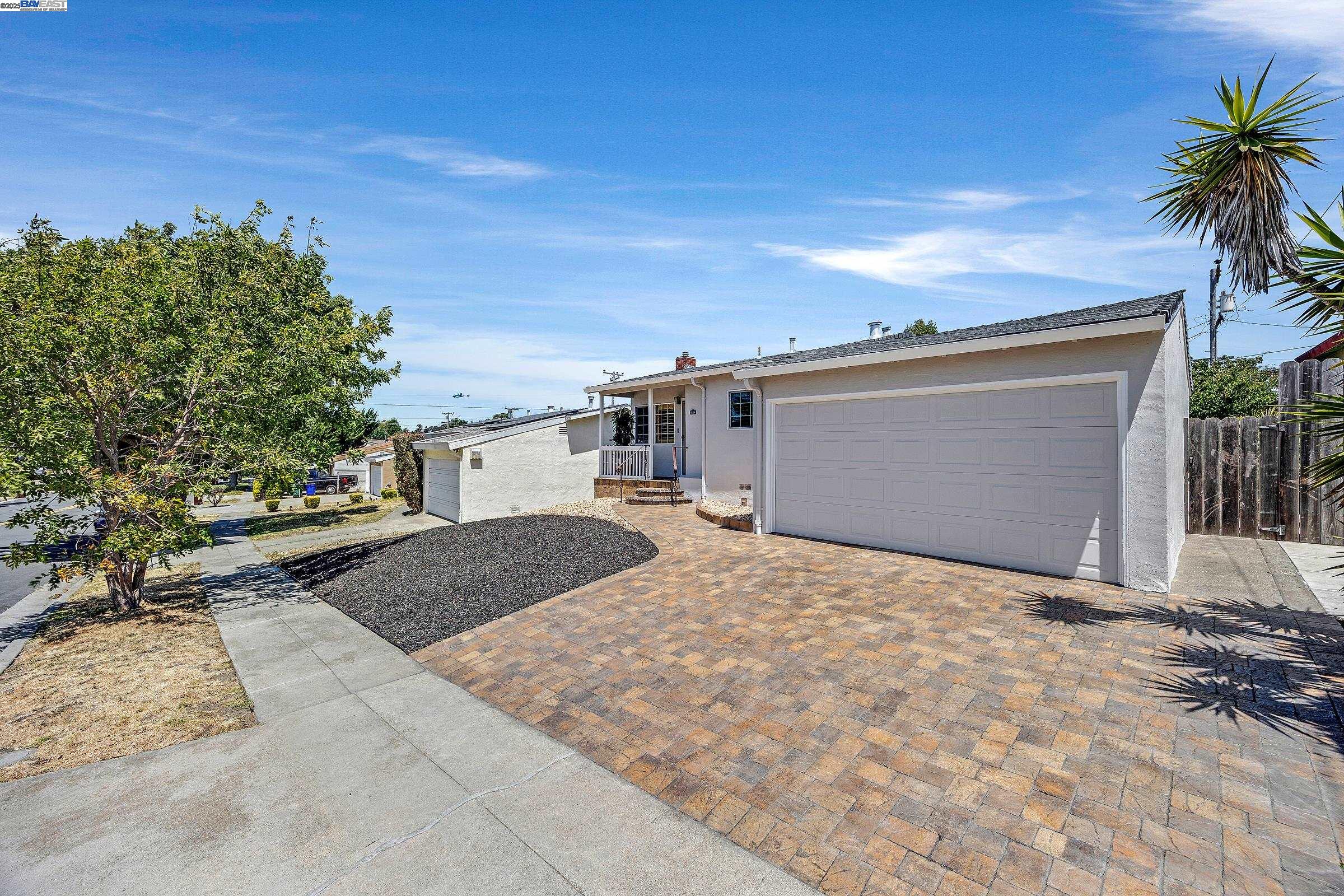 2973 Groom Dr, Richmond, California 94806, 3 Bedrooms Bedrooms, 6 Rooms Rooms,2 BathroomsBathrooms,Residential,For Sale,2973 Groom Dr,41105329