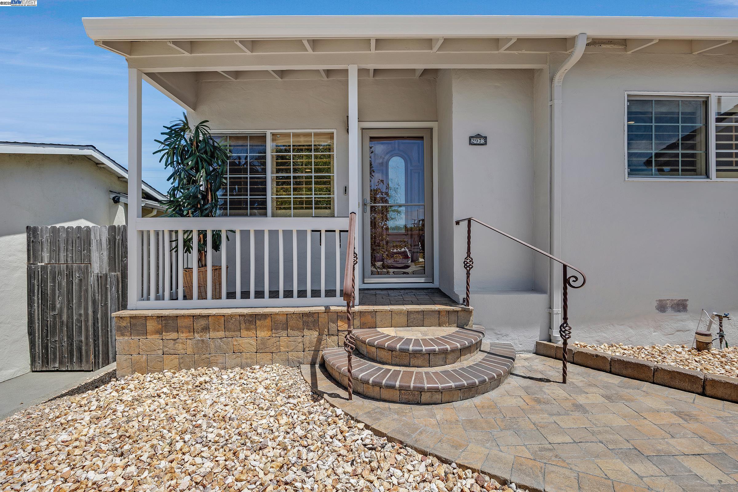 2973 Groom Dr, Richmond, California 94806, 3 Bedrooms Bedrooms, 6 Rooms Rooms,2 BathroomsBathrooms,Residential,For Sale,2973 Groom Dr,41105329